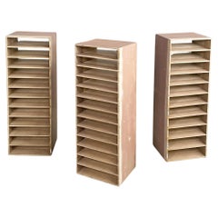 Archivador o almacén italiano moderno de madera con estantes, años 90