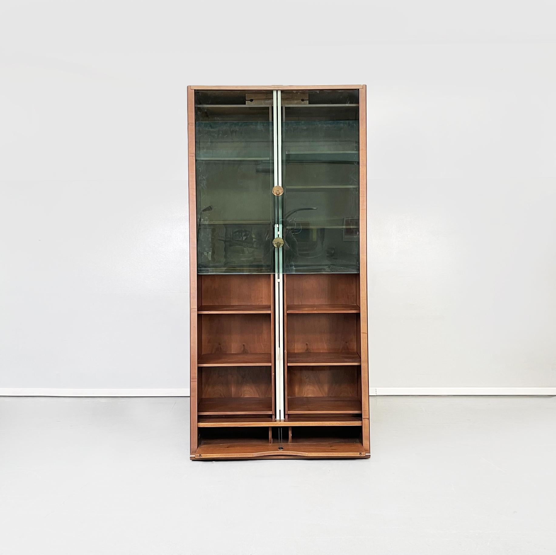 Late 20th Century Italian Modern Wooden Glass Bookcase Zibaldone by Carlo Scarpa for Bernini, 1974 For Sale