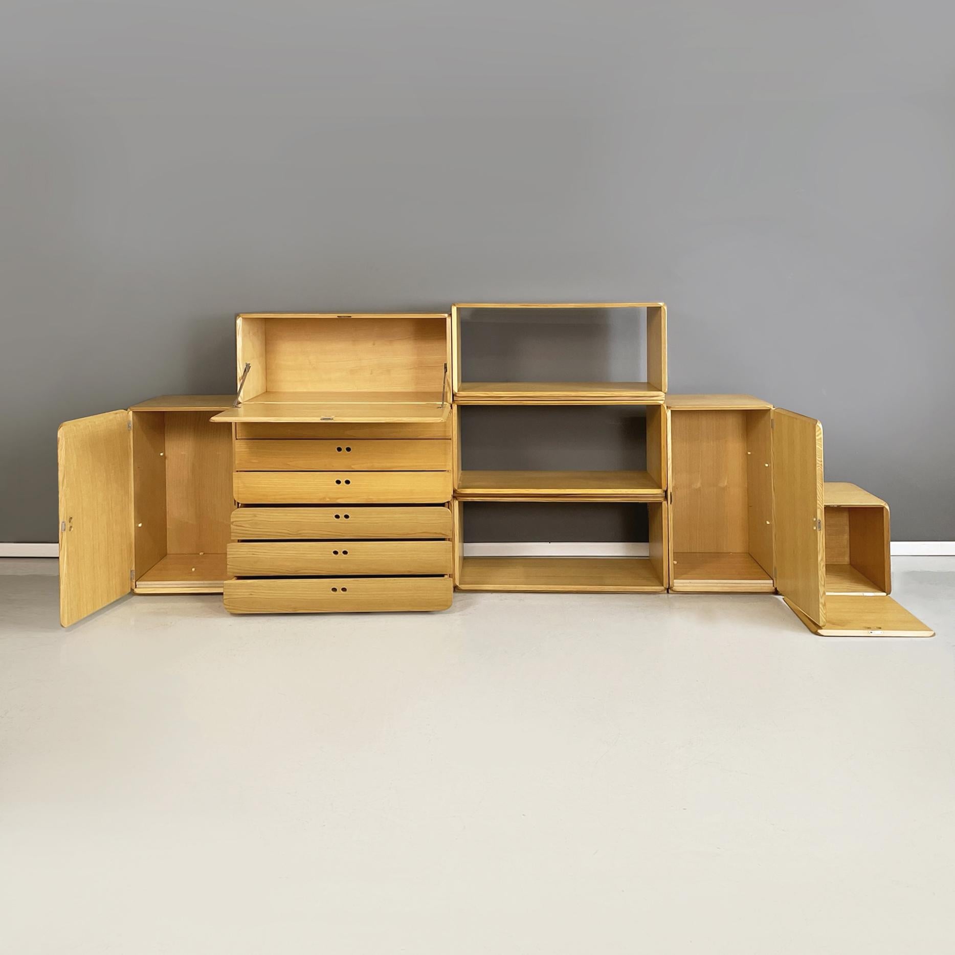 Italian modern Wooden modular bookcase or sideboard by Derk Jan De Vries, 1980s In Good Condition In MIlano, IT