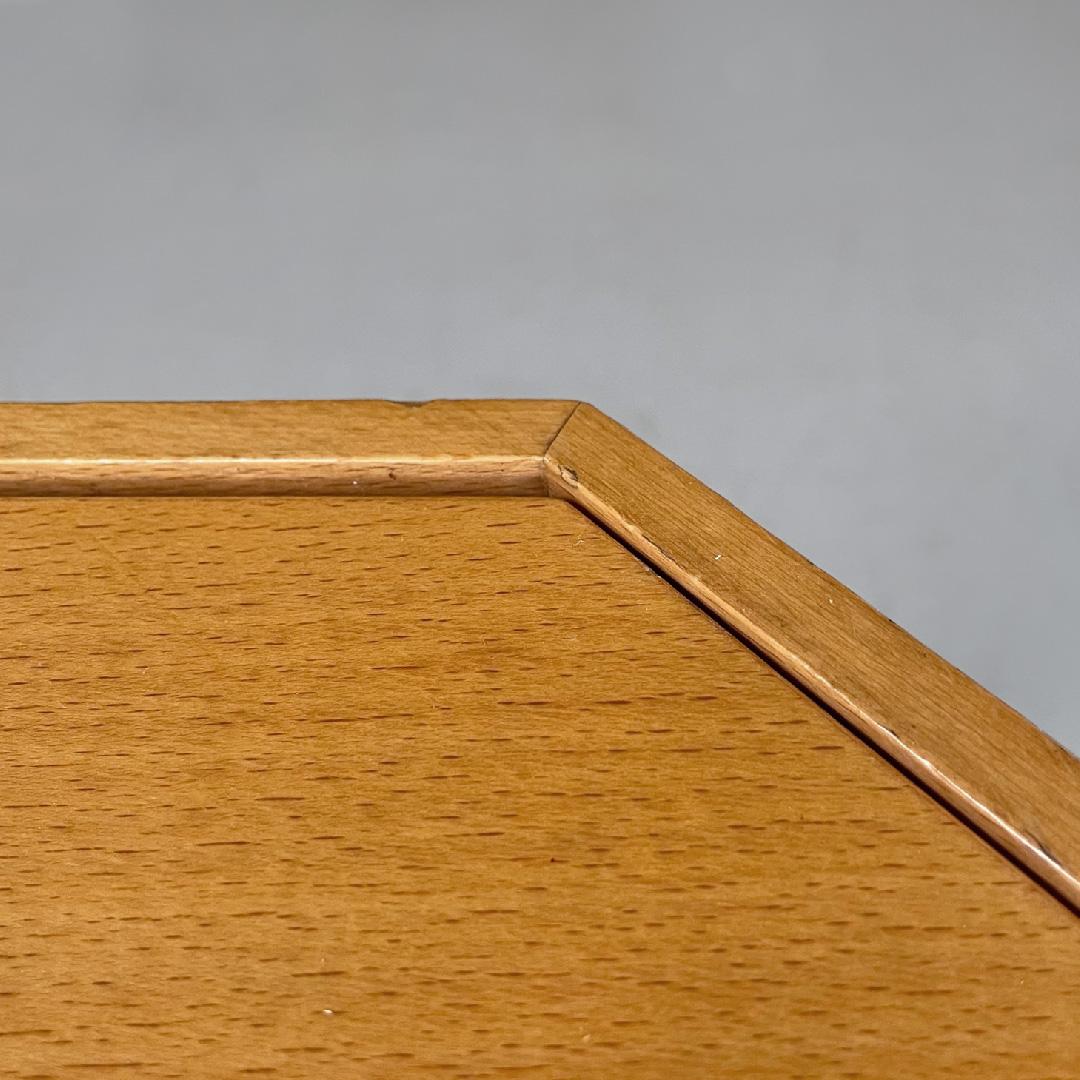 Table trapèze italienne moderne en bois Tangram de Morozzi pour Cassina, 1990 en vente 3