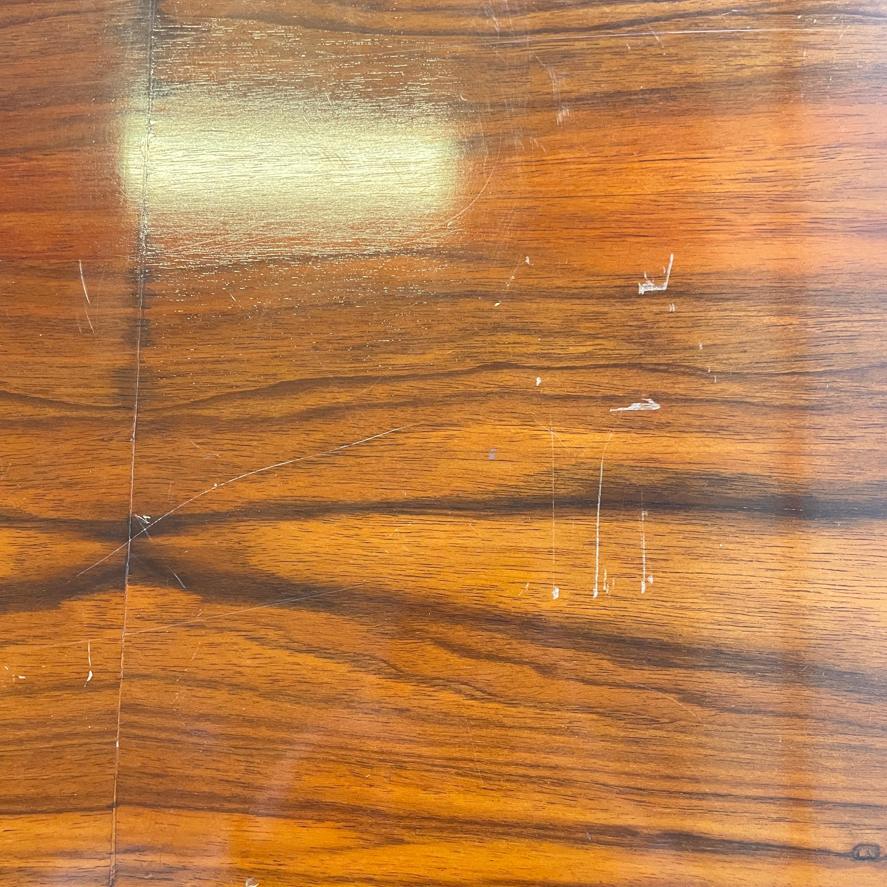 Italienische moderne rechteckige Holzkonsole mit schwarzen Holzdetails, 1970er Jahre im Angebot 5