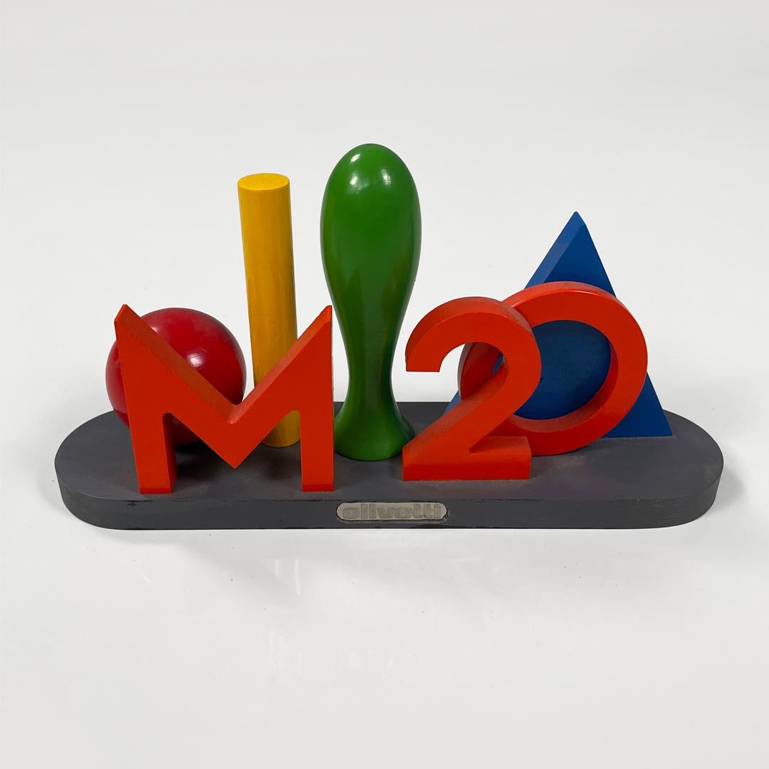 Italian modern wooden sculpture by Lucio Del Pezzo for Olivetti, 1982 in vendita 2