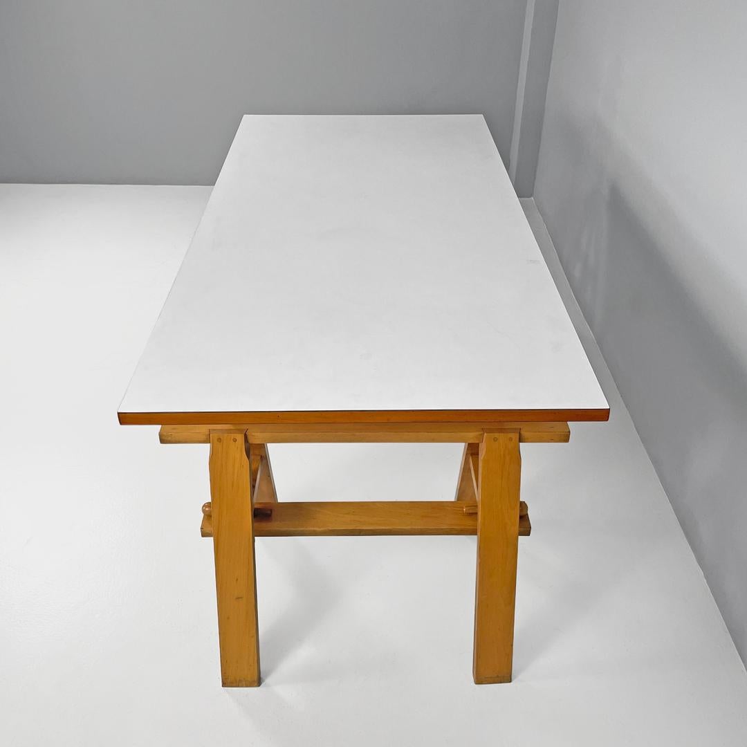 Stratifié Table de travail moderne italienne Leonardo par Achille Castiglioni pour Zanotta, 1970 en vente