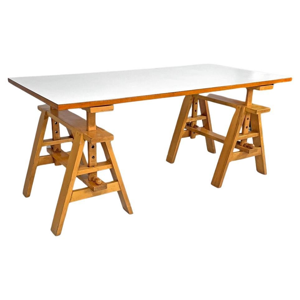 Italian modern working table Leonardo by Achille Castiglioni for Zanotta, 1970s
