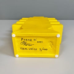 Italian modern yellow ceramic Africa sculpture  or vase Florio Paccagnella 2023