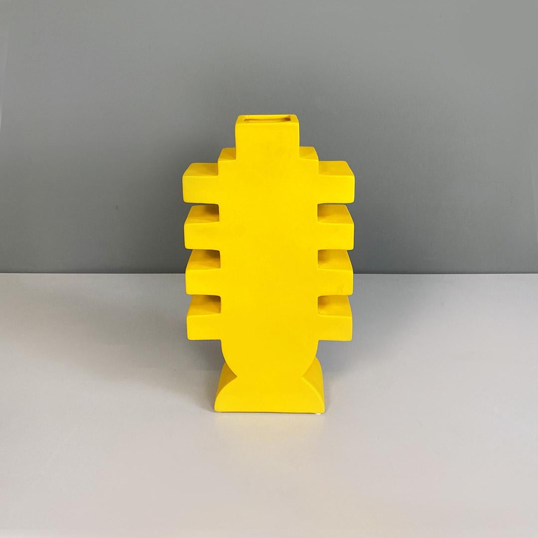 Italian modern yellow ceramic Africa sculpture  or vase Florio Paccagnella 2023 For Sale 2