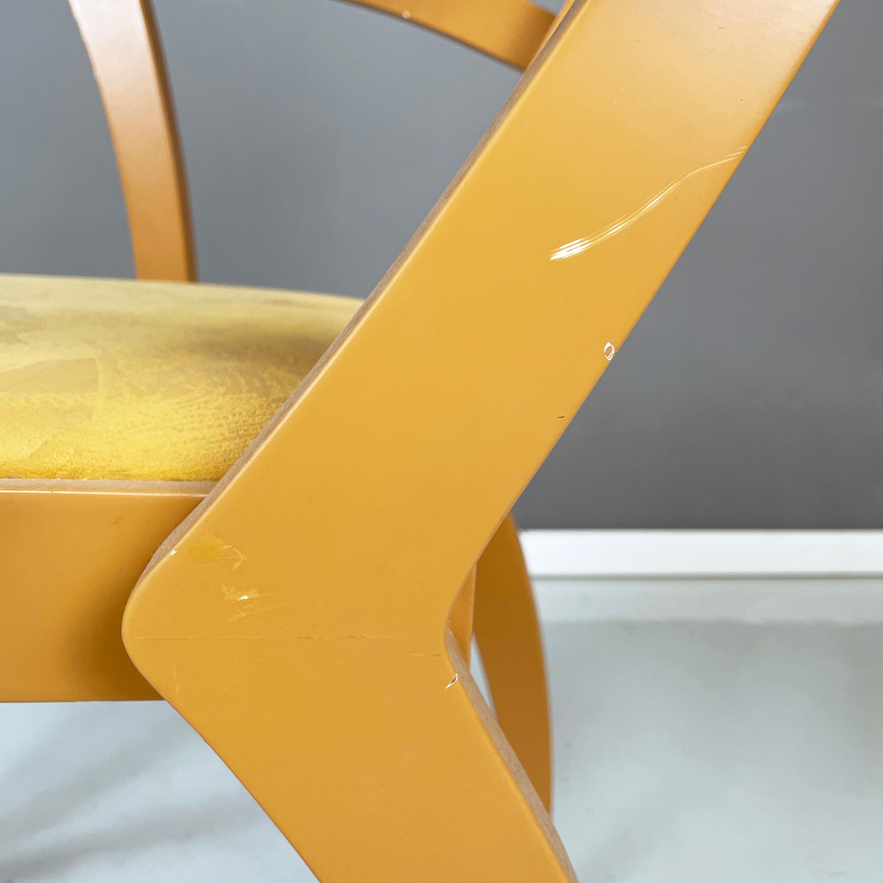 Chaise moderne italienne en bois et tissu jaune par Bros/s, années 1980 en vente 7