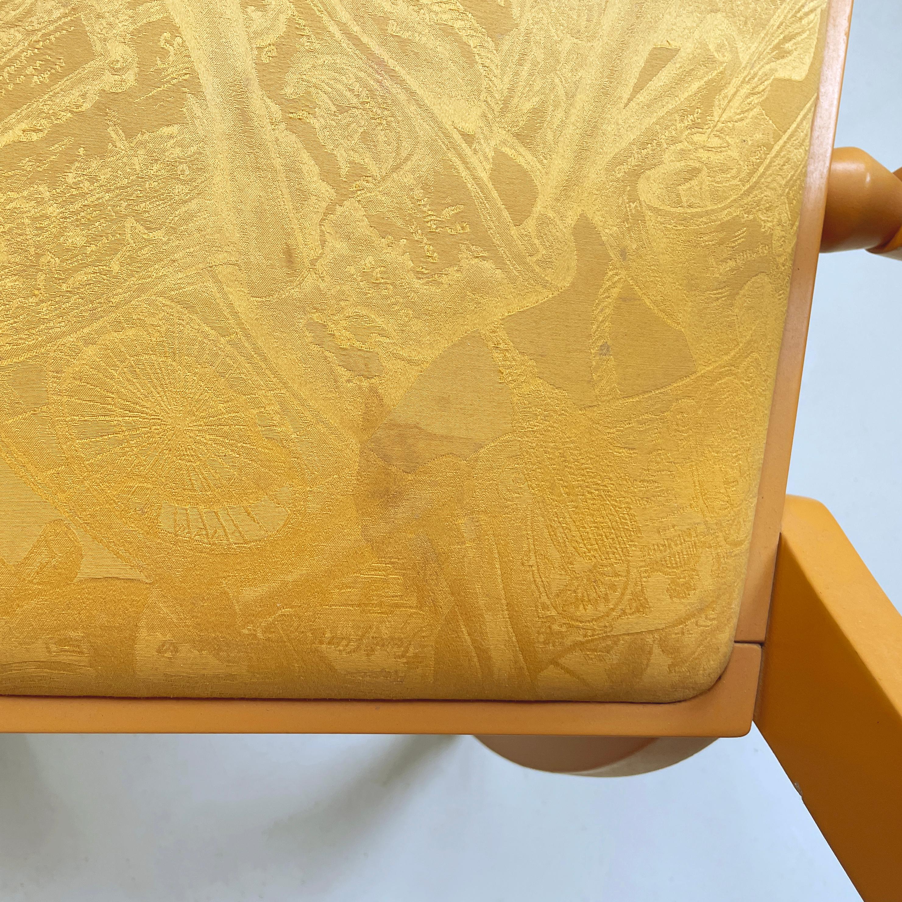 Chaise moderne italienne en bois et tissu jaune par Bros/s, années 1980 en vente 2