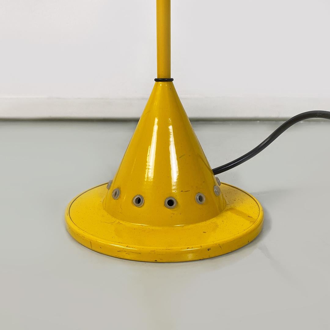 Italian Modern Yellow Metal Thin Floor Lamp, 1980s For Sale 5