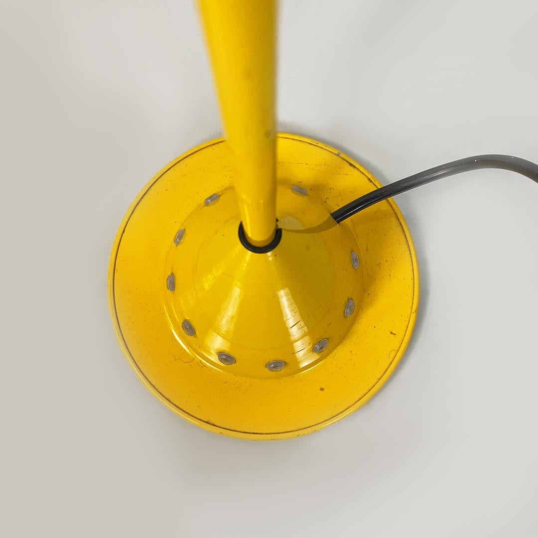 Italian Modern Yellow Metal Thin Floor Lamp, 1980s For Sale 6