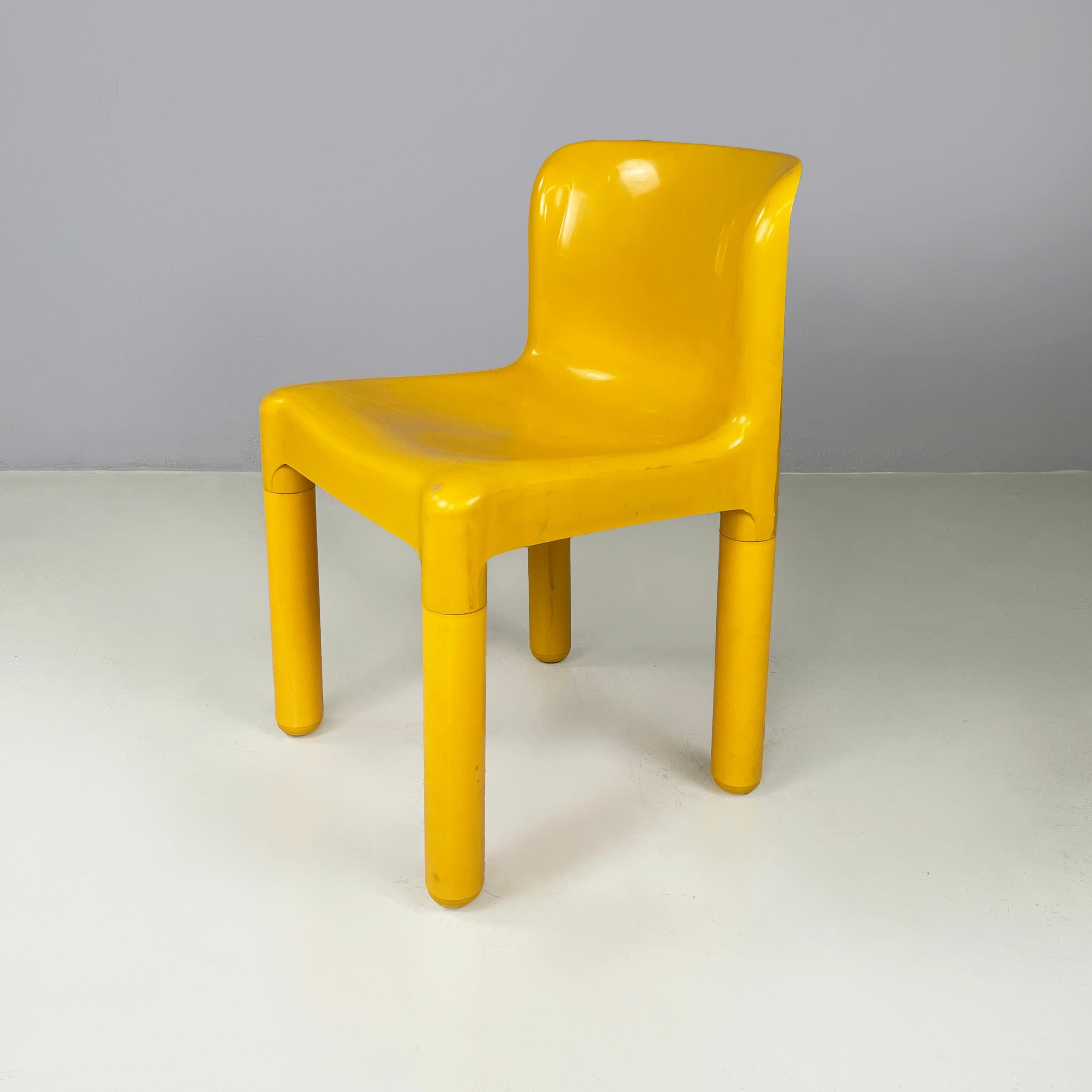 Italian modern Yellow plastic chairs 4875  by Carlo Bartoli for Kartell, 1970s
Set of 4 chairs mod. 4875 in yellow plastic. The backrest and seat are rounded. The legs have a round section.
Produced by Kartell in 1970s and designed by Carlo Bartoli.