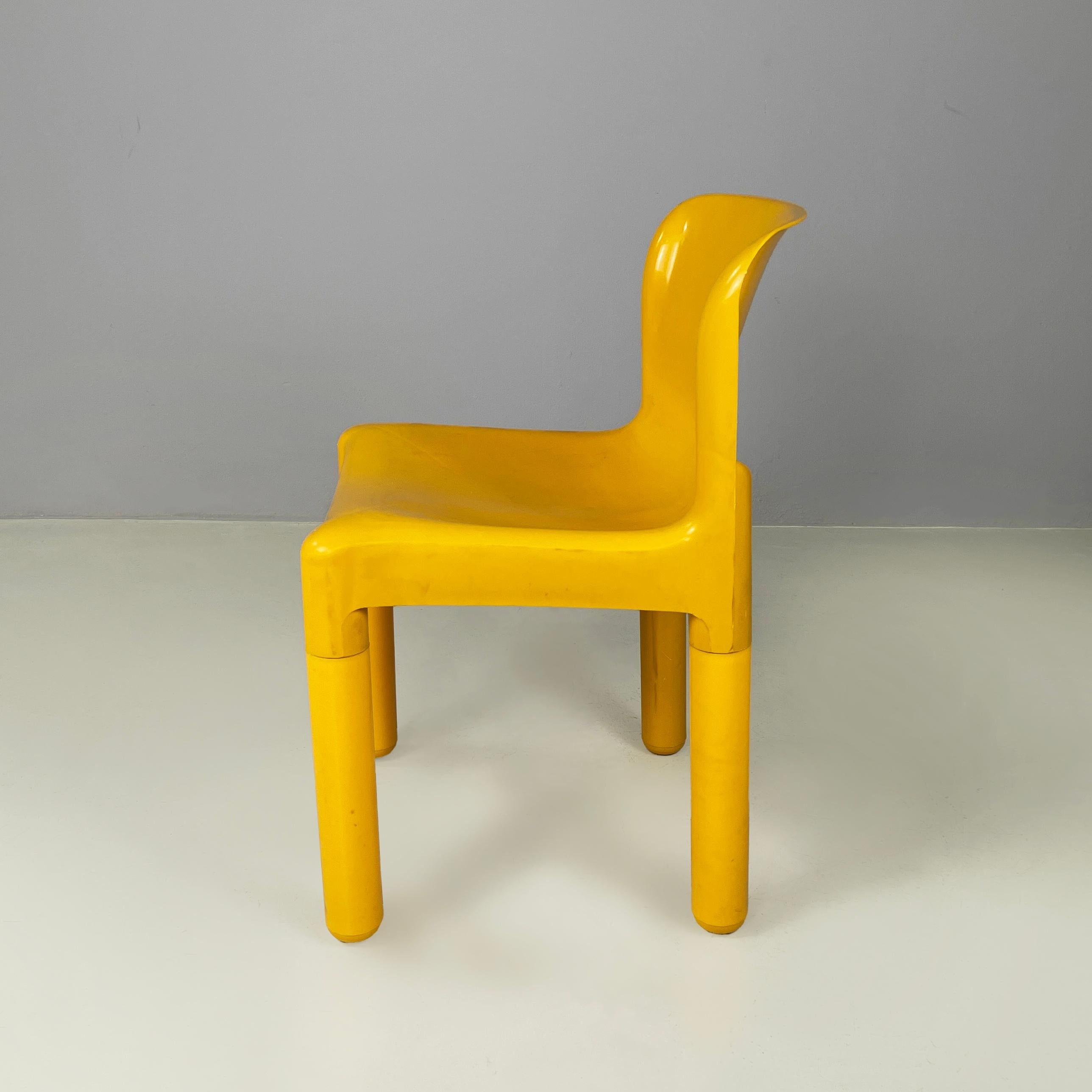 Italian modern Yellow plastic chairs 4875  by Carlo Bartoli for Kartell, 1970s In Fair Condition For Sale In MIlano, IT