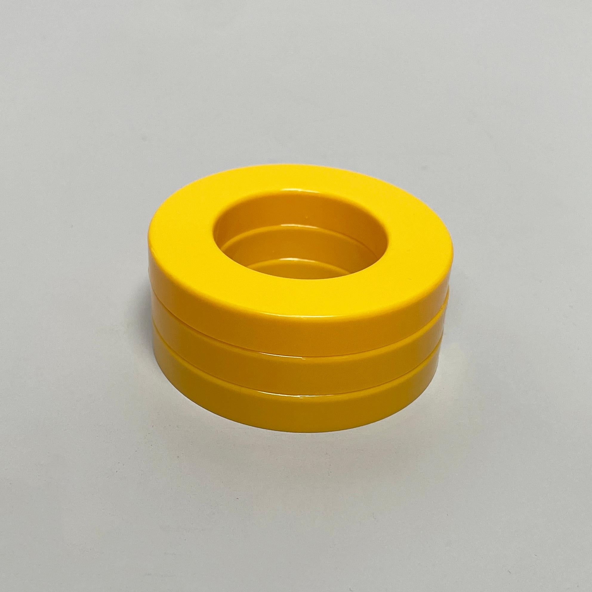 Contemporary Italian modern yellow rings for the perpetual wall calendar by Ring A Date, 2020 For Sale