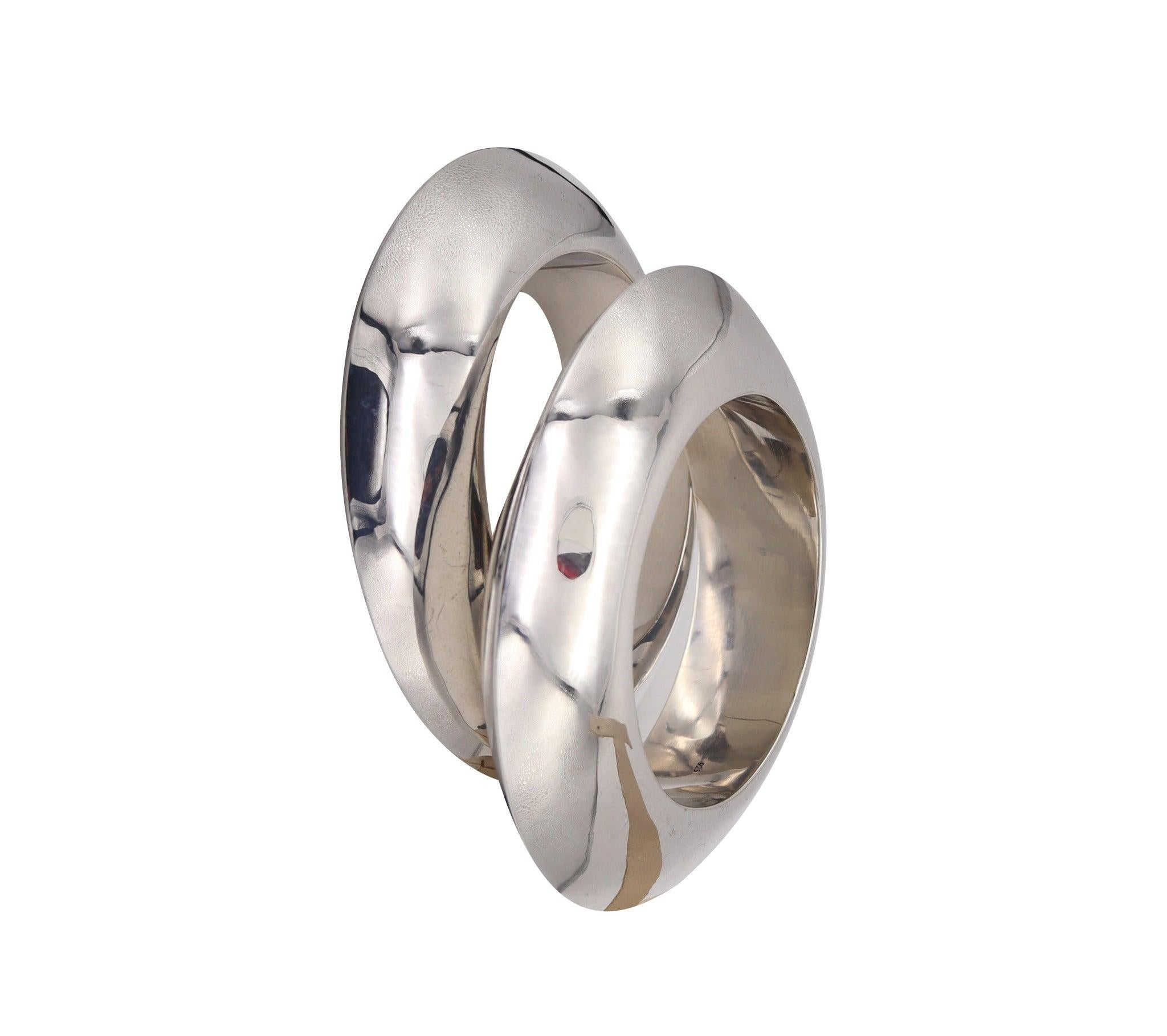 Italienische MODERNIST 1970 Geometrisches Paar kühne Armreife aus .925 Sterlingsilber, MODERNIST Damen im Angebot