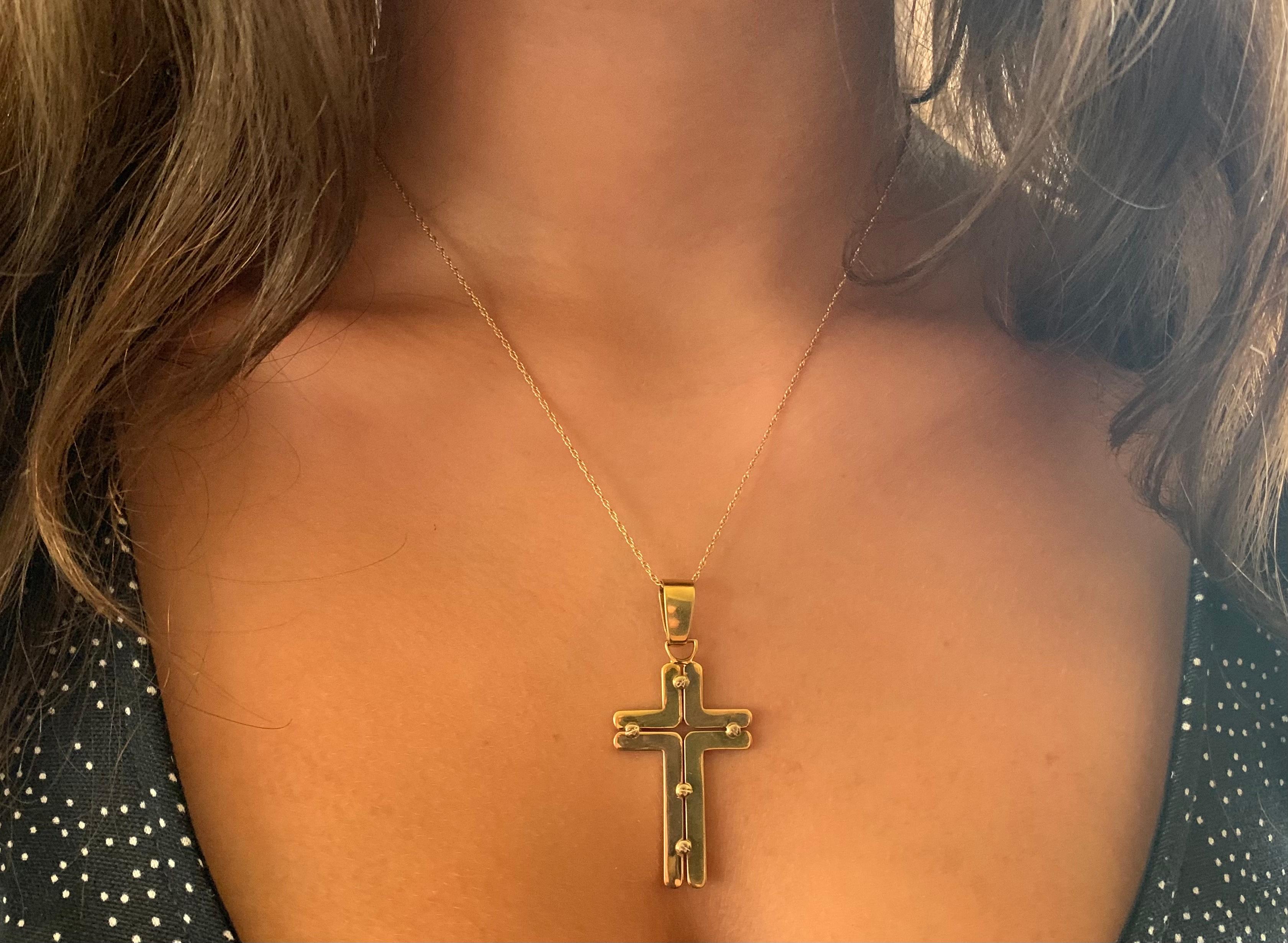 Italienisches modernistisches italienisches Kreuz von Adriano Chimento aus 18 Karat dreifarbigem Gelb-, Rosé- und Weißgold 7