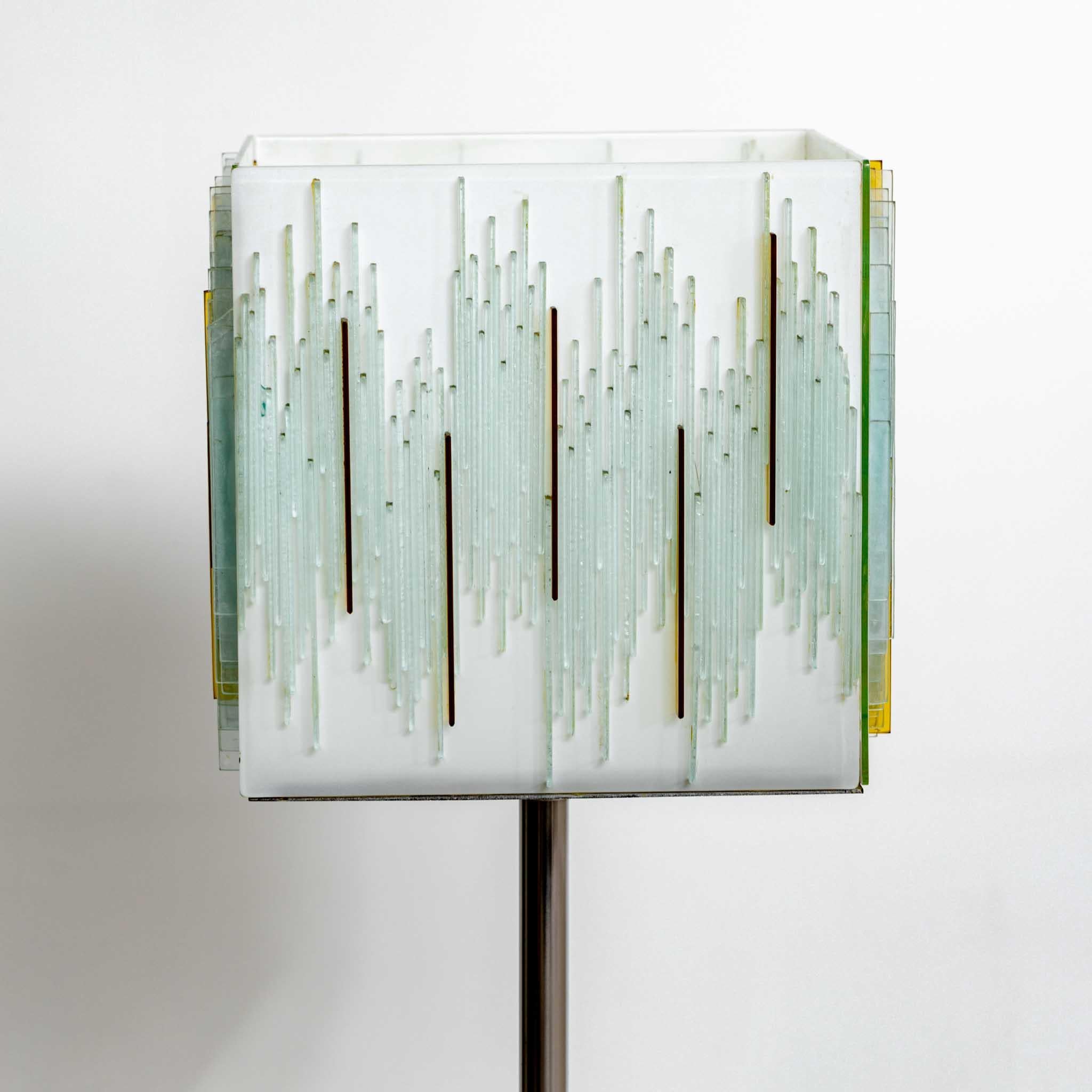Italian Modernist Art Glass Table Lamp For Sale 1