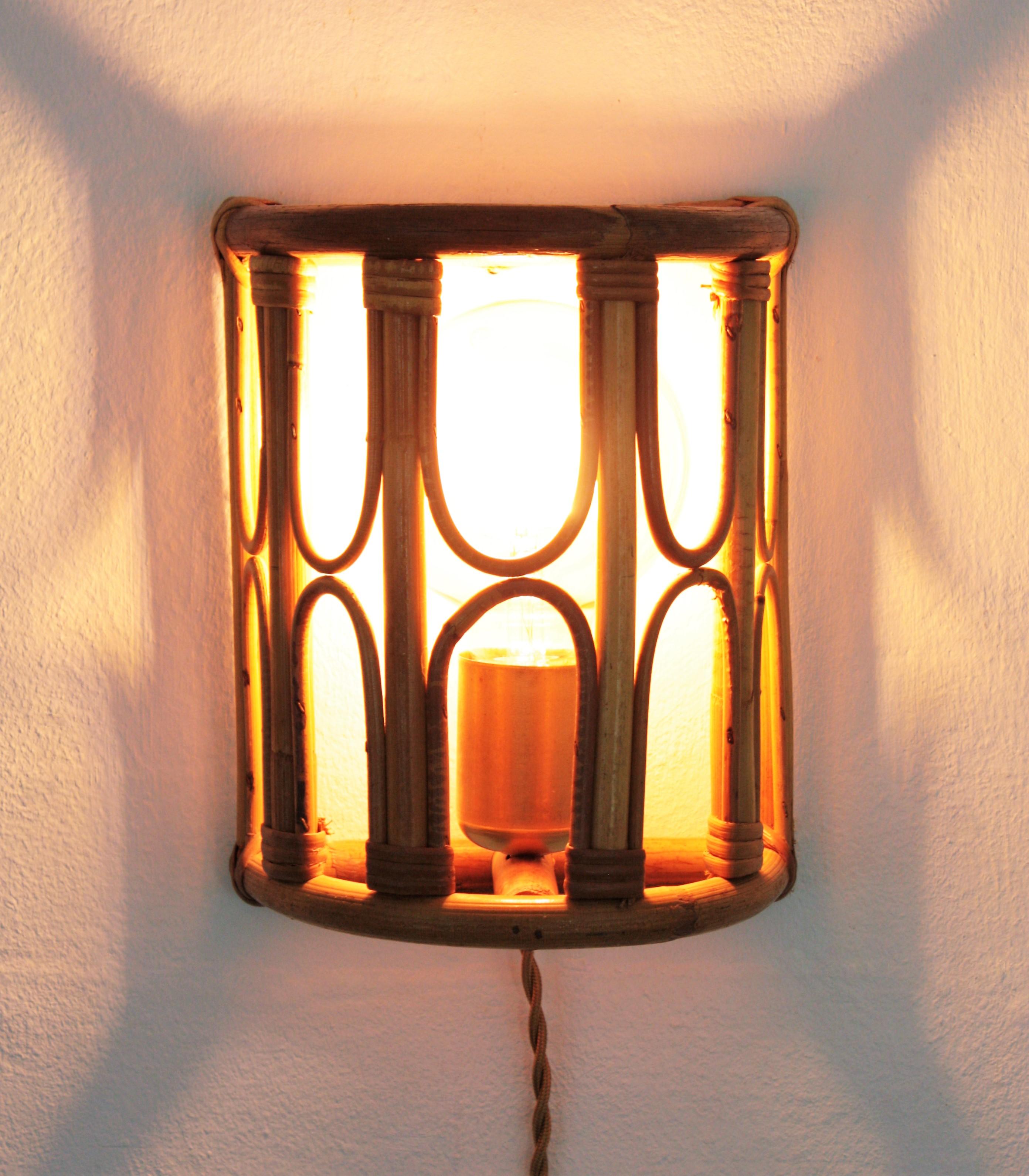 Rattan Bamboo Italian Modernist Wall Sconce, 1960s For Sale 5