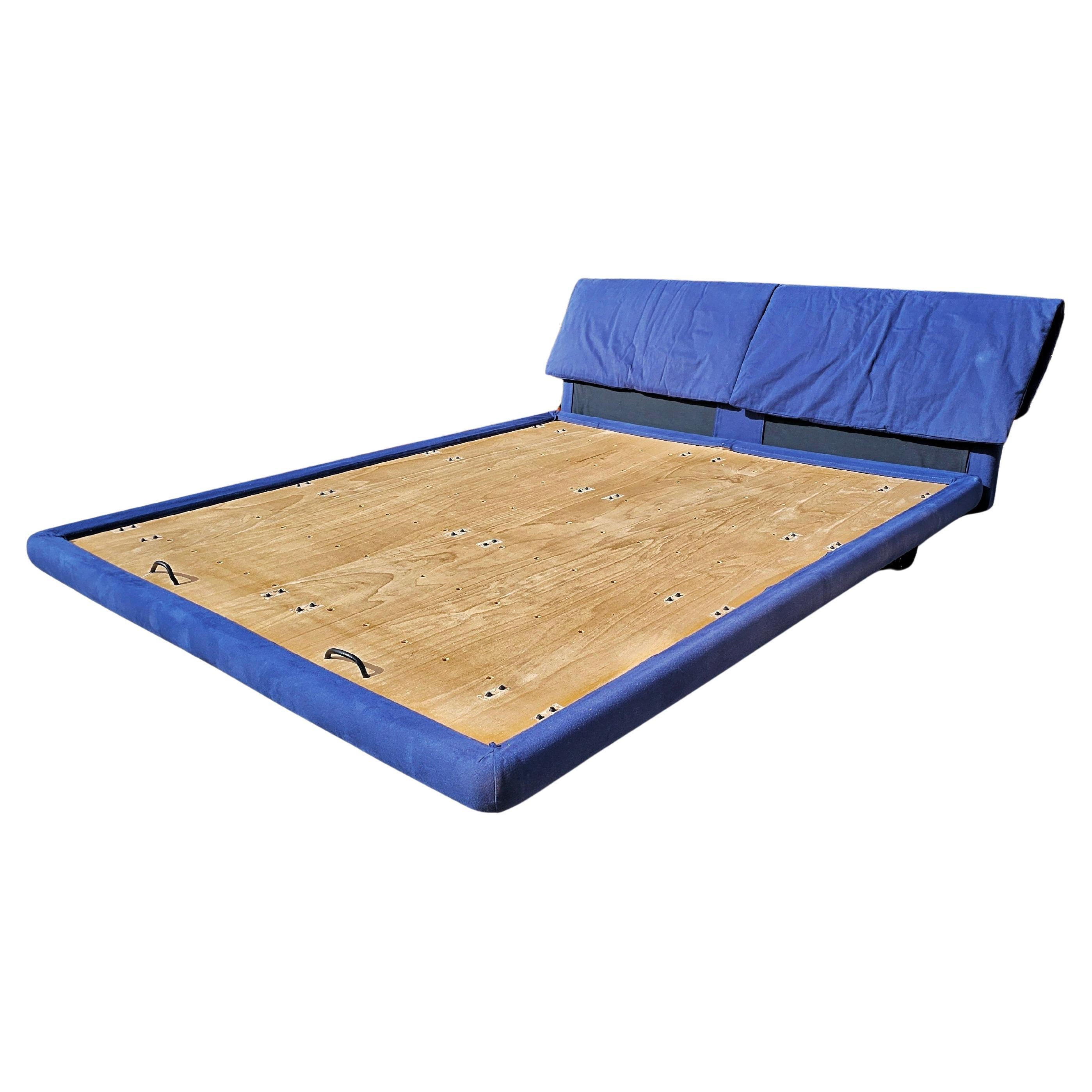 Letto italiano modernista "Marlo" progettato da Afra & Tobia Scarpa per Molteni