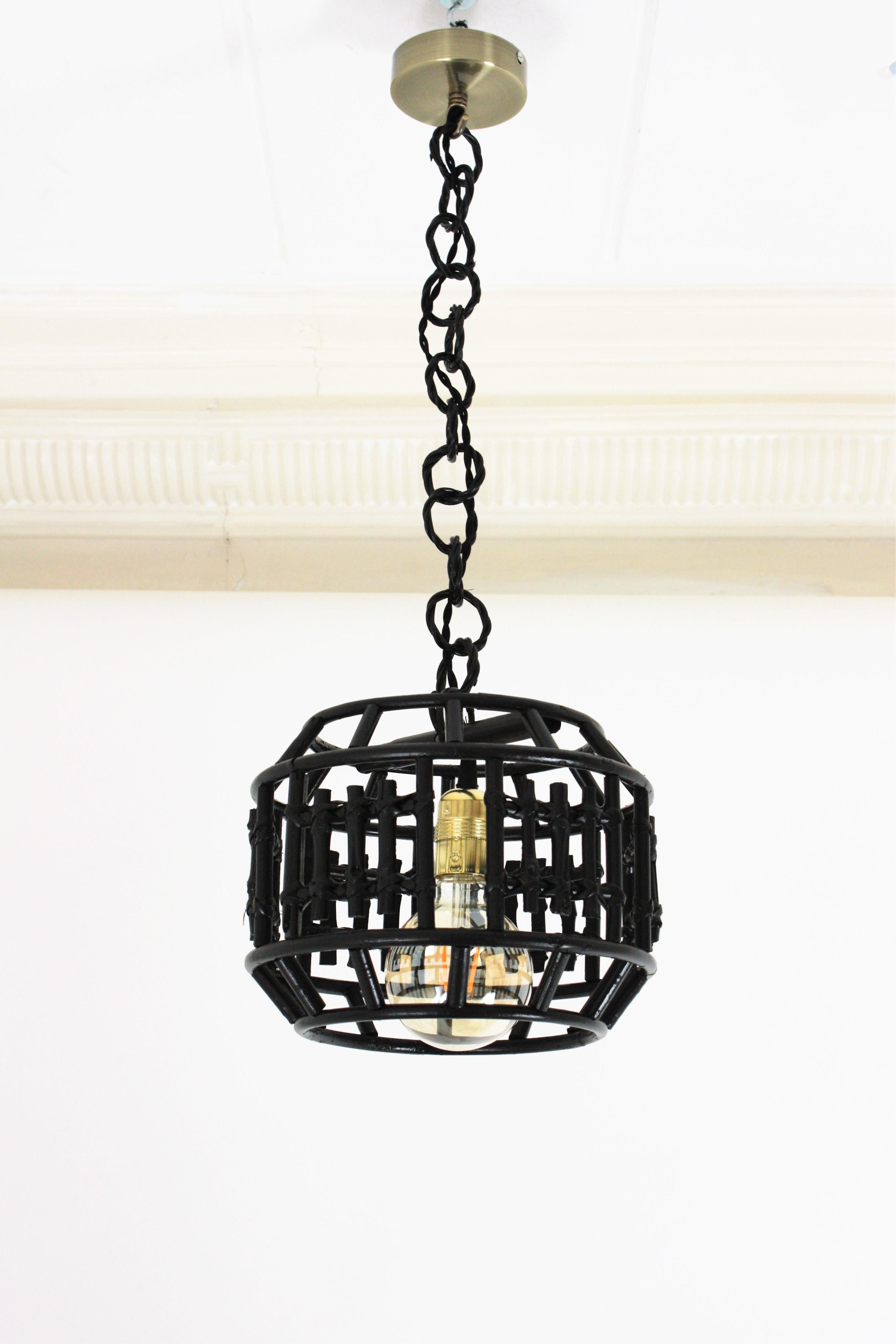 Rattan Bamboo Black Painted Pendant Hanging Light / Lantern In Good Condition For Sale In Barcelona, ES