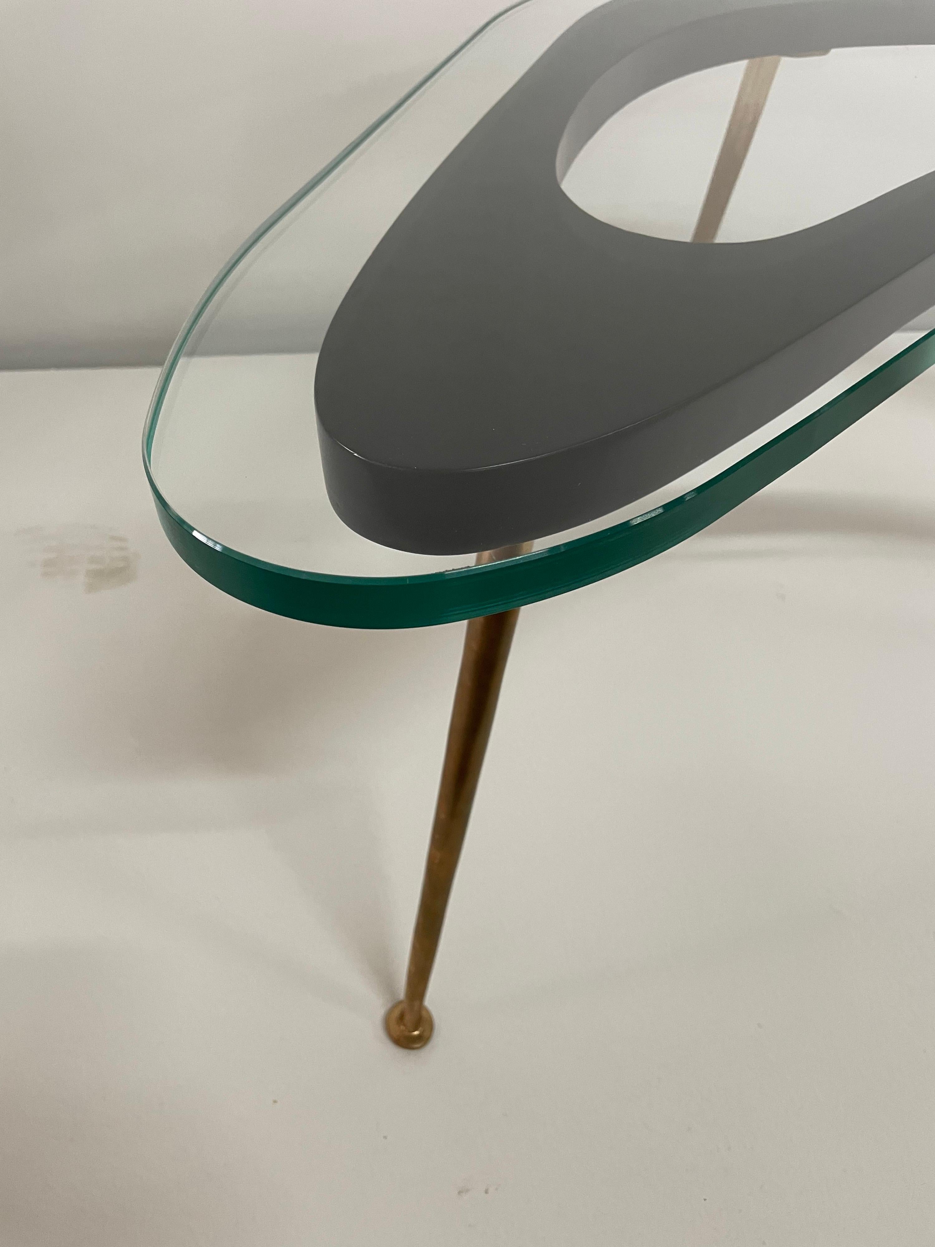 Lacquered Italian Modernist Boomerang Style Cocktail Table For Sale