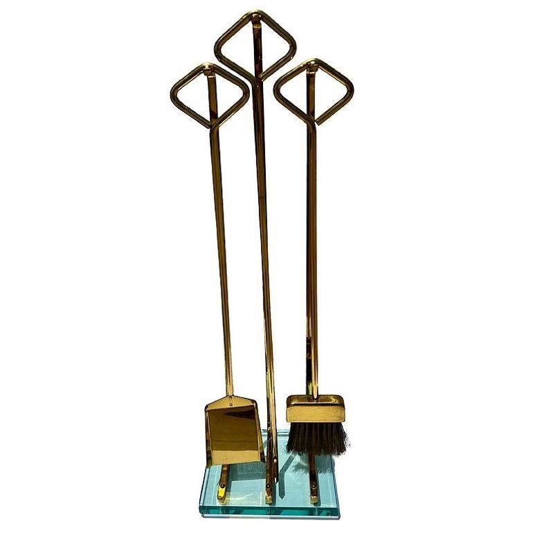 Chimenea modernista italiana de latón y cristal de Fontana Arte Italiano en venta