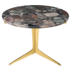 Italienischer modernistischer Beistelltisch aus Messing und Granit