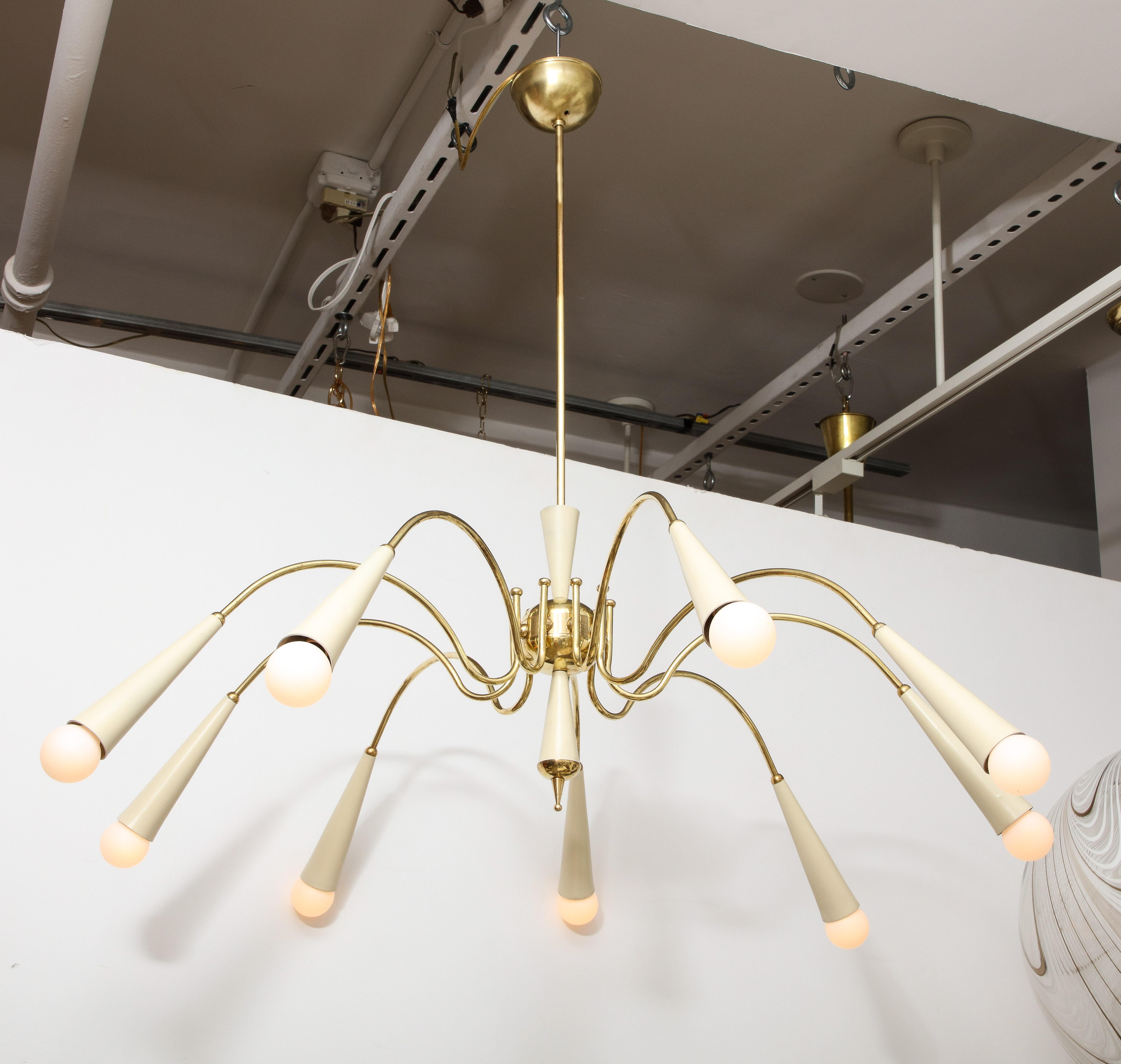 Italian Modernist Brass Spider Chandelier, Italy, circa 1950 In Good Condition For Sale In New York, NY