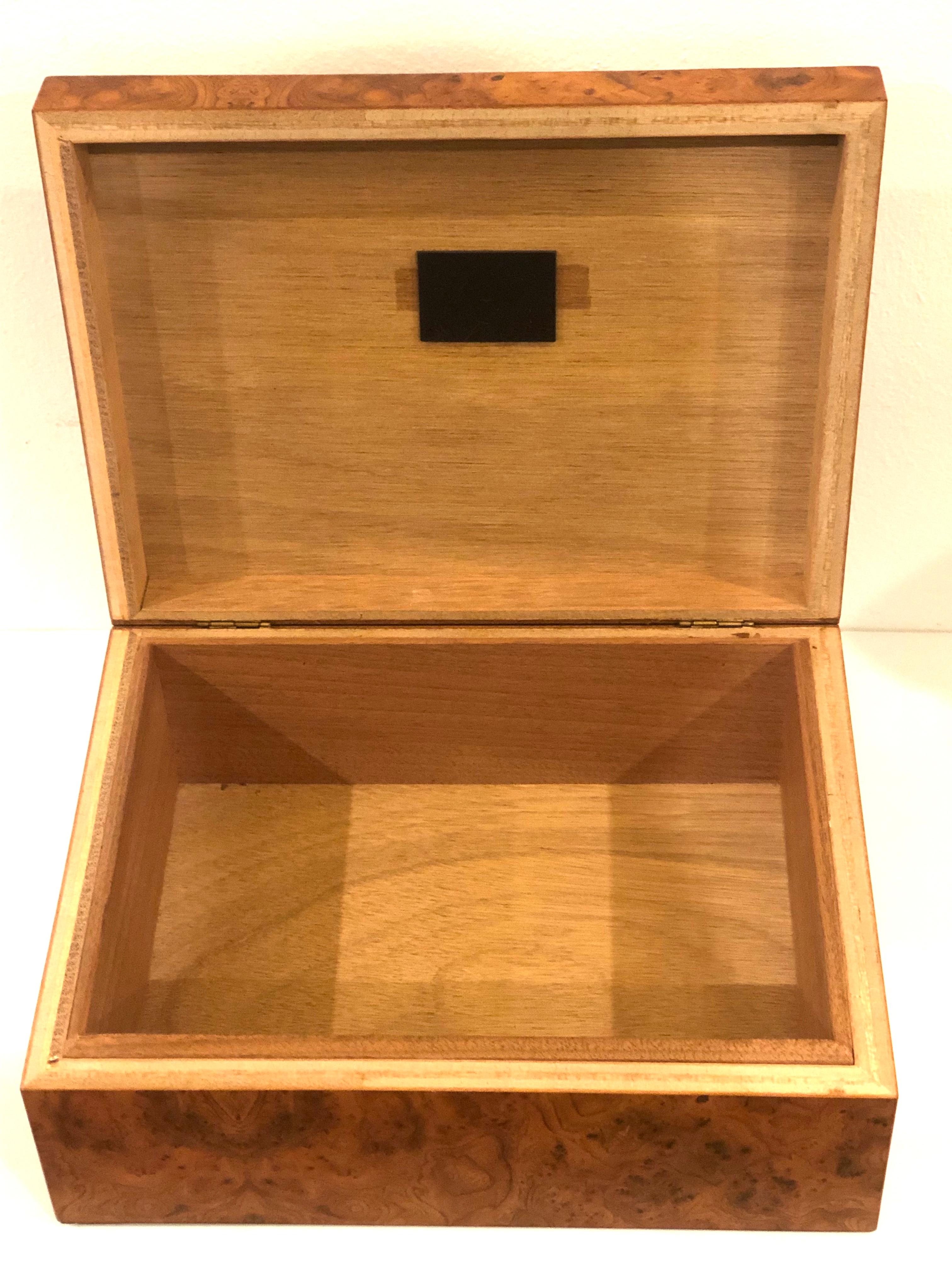 Italian Modernist Burl Wood Cigar Box In Good Condition In San Diego, CA