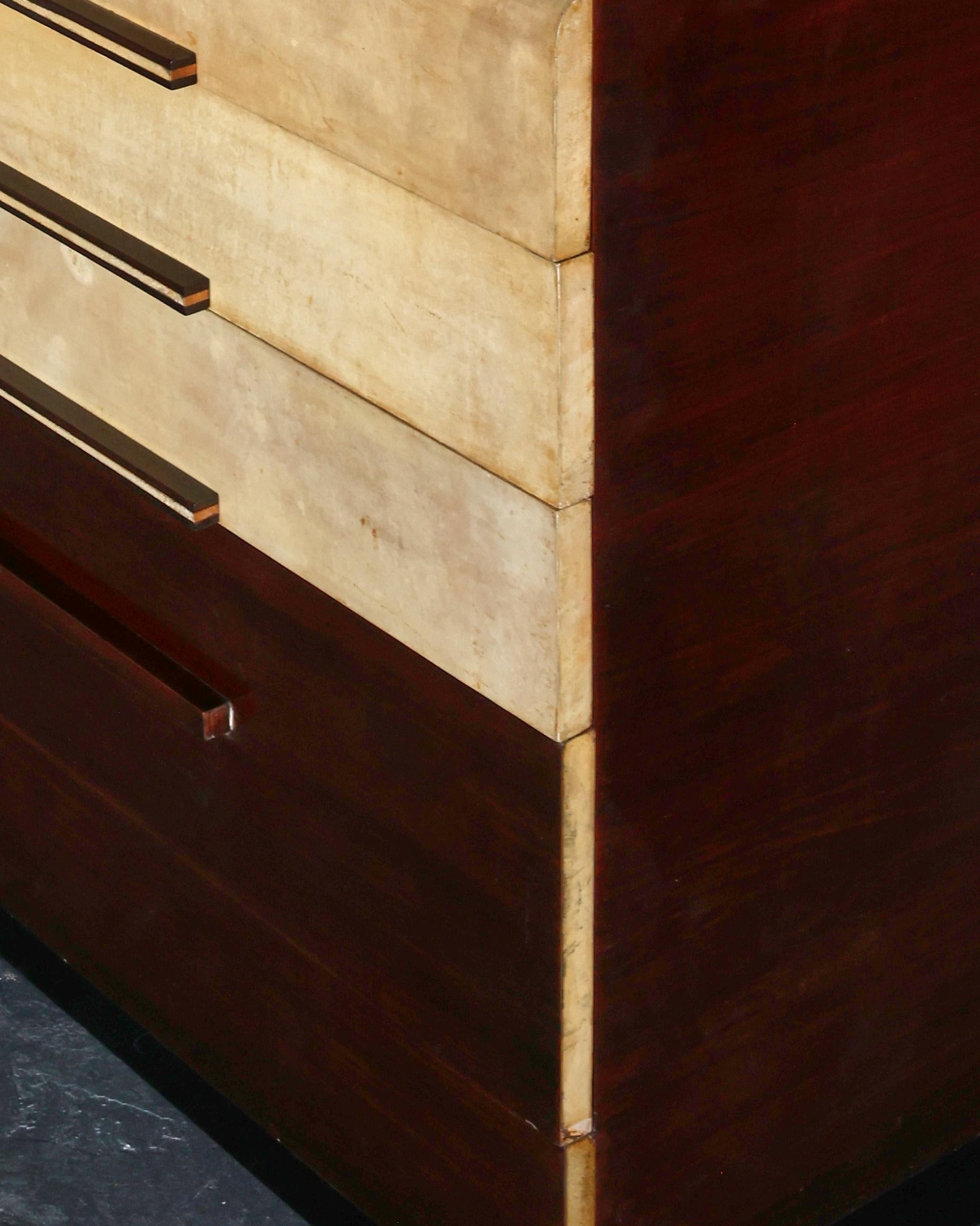 Italian Modernist C.1940s Vellum Chest of Drawers For Sale 6