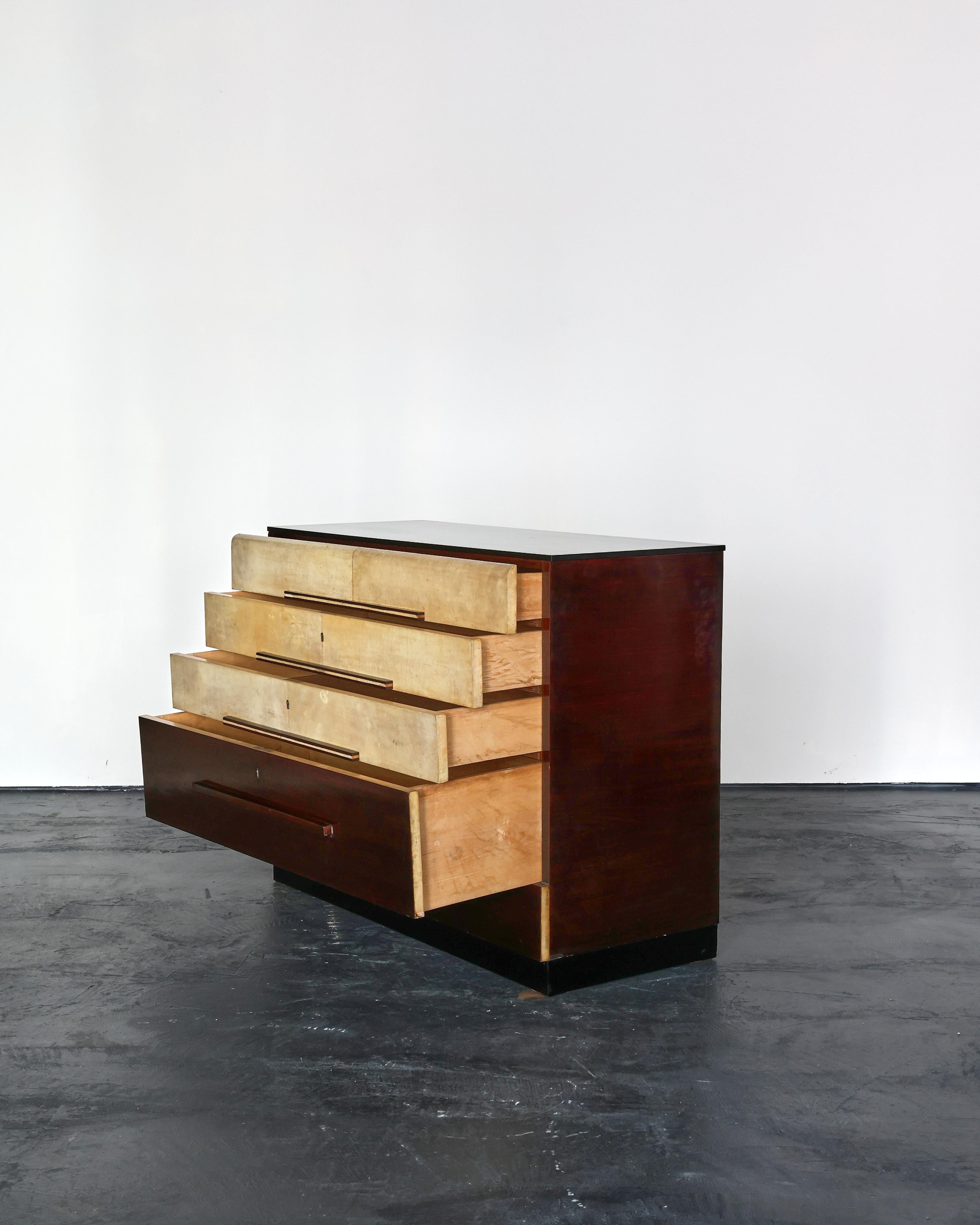 Italian Modernist C.1940s Vellum Chest of Drawers For Sale 2