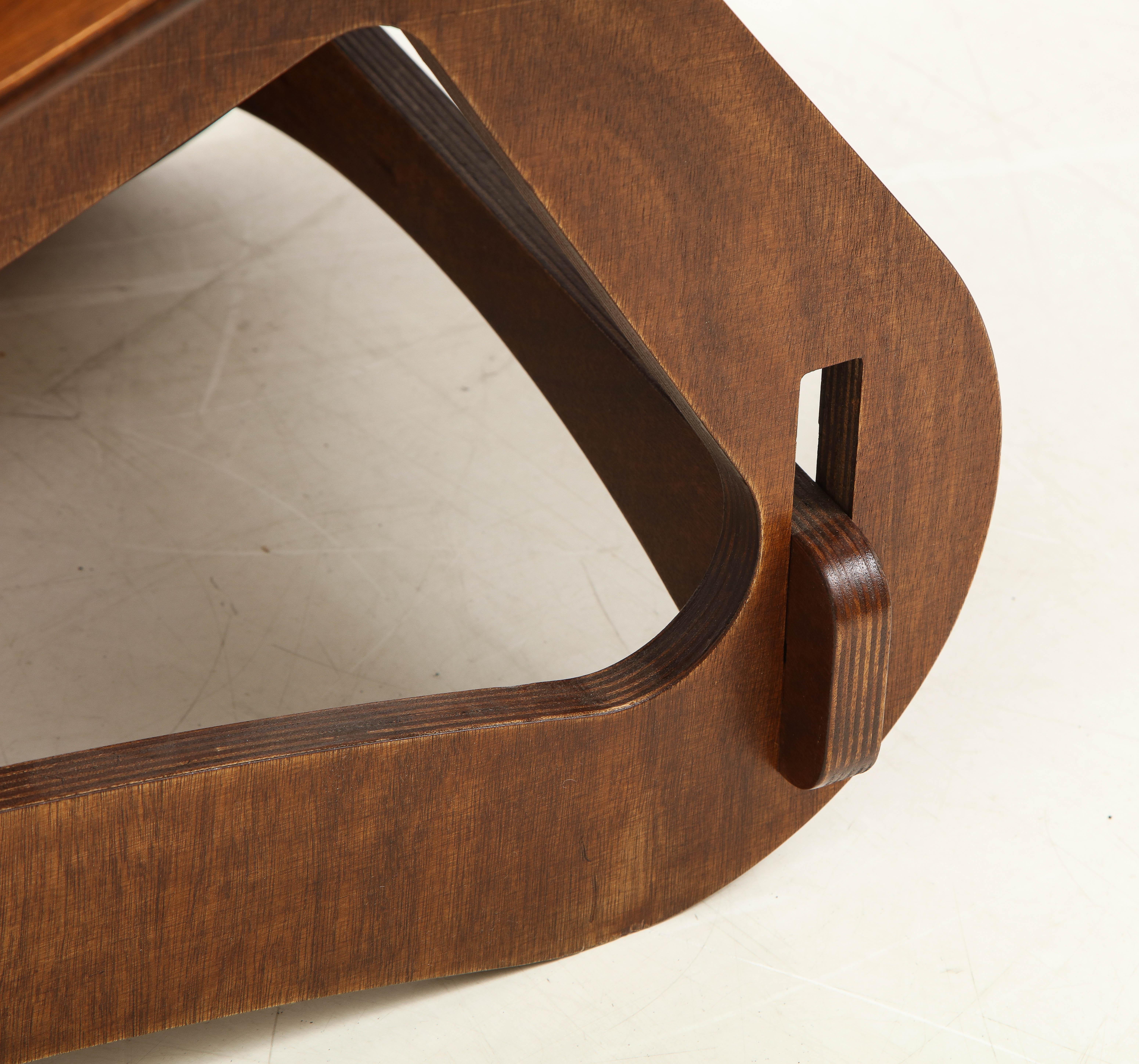 Walnut  Modernist Chaise Longue  For Sale