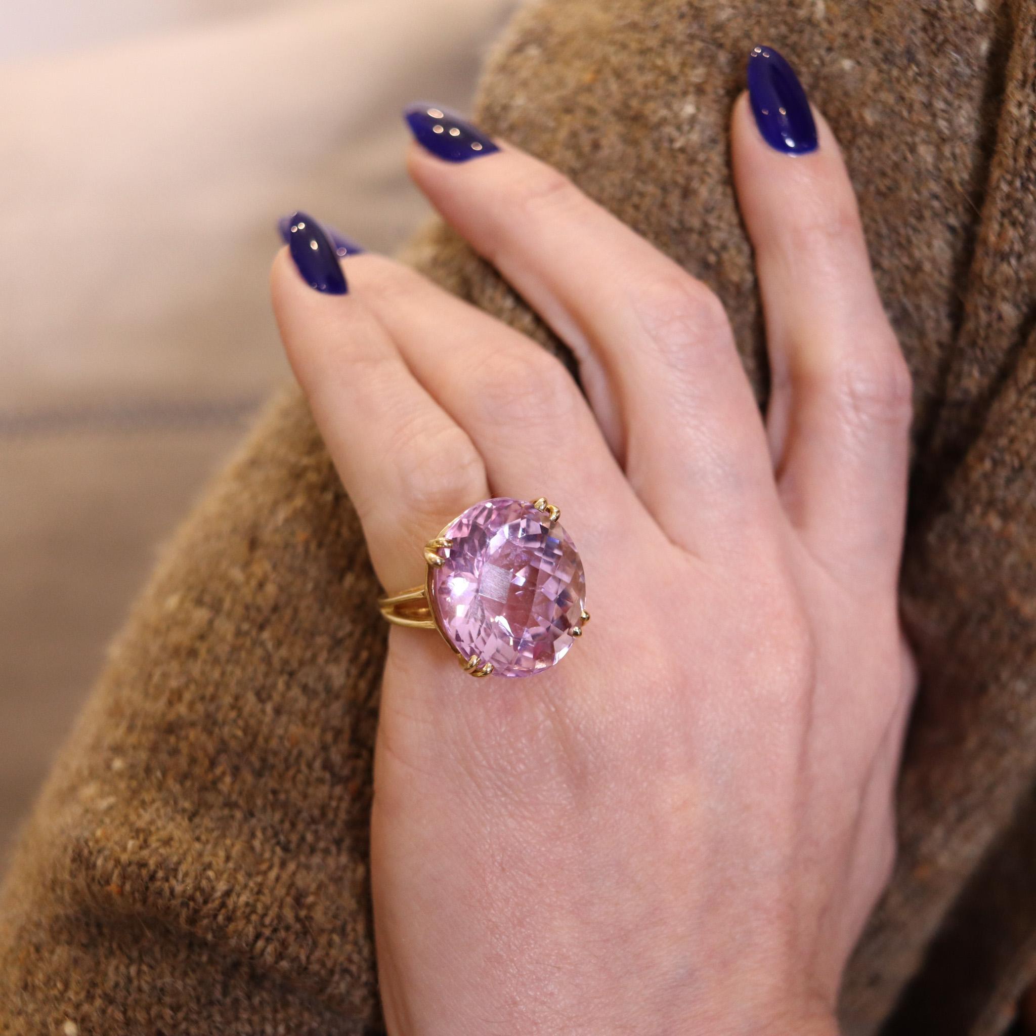 Italian Modernist Cocktail Ring In Solid 14Kt Yellow Gold With 52.08 Cts Kunzite For Sale 1