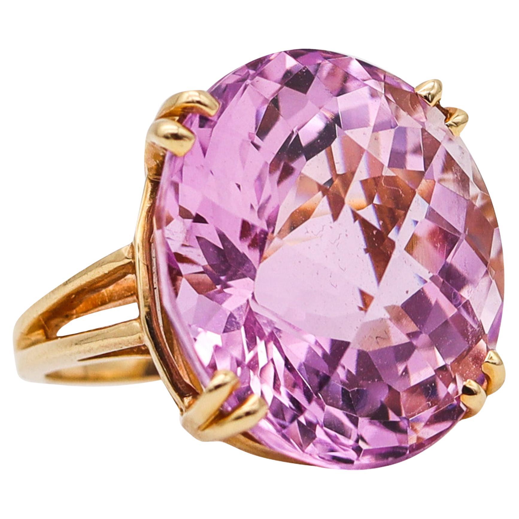 Italian Modernist Cocktail Ring In Solid 14Kt Yellow Gold With 52.08 Cts Kunzite For Sale