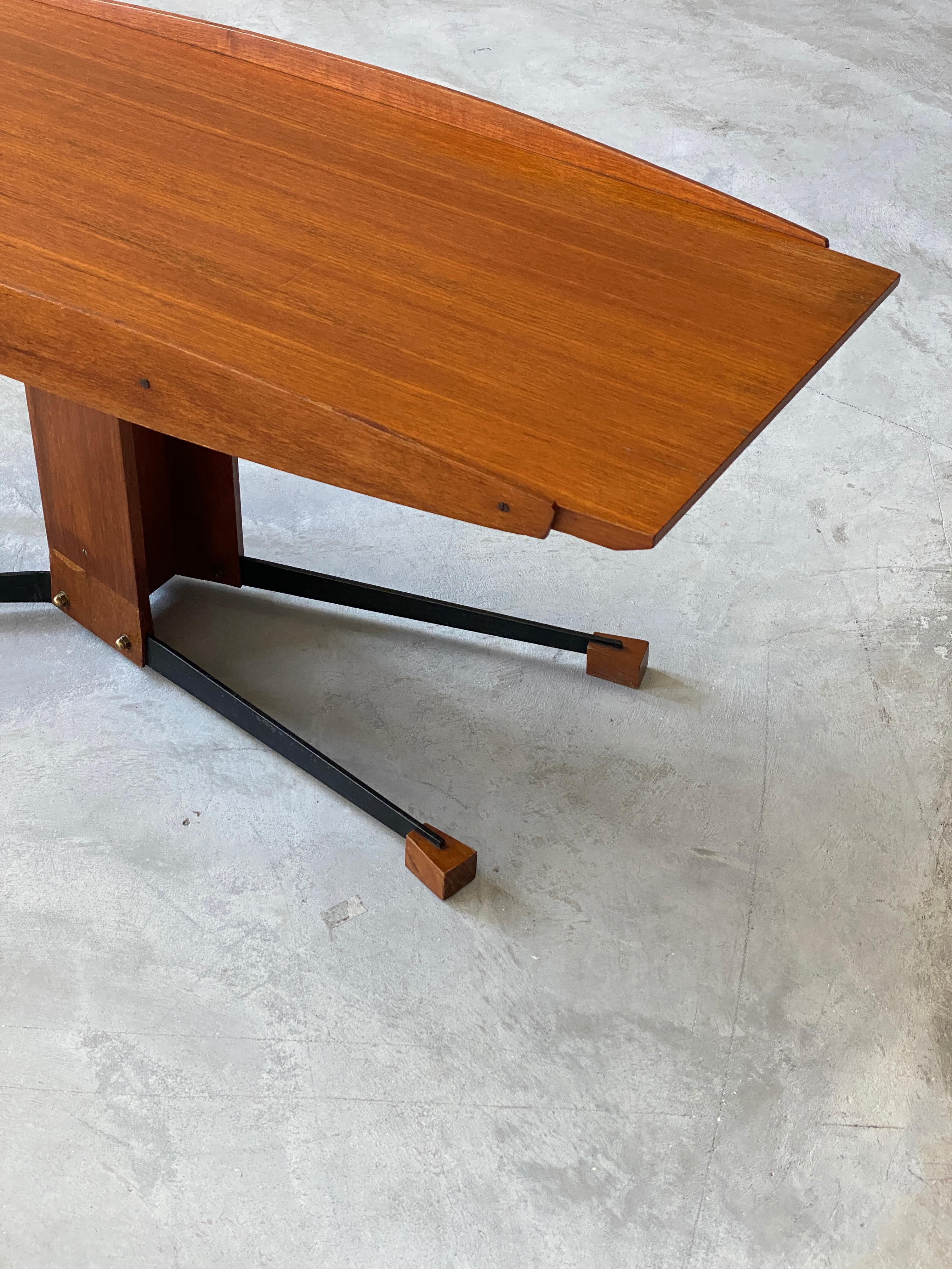 Mid-Century Modern Italian, Modernist Coffee Table, Teak, Lacquered Metal, Brass, Italy, 1950s For Sale