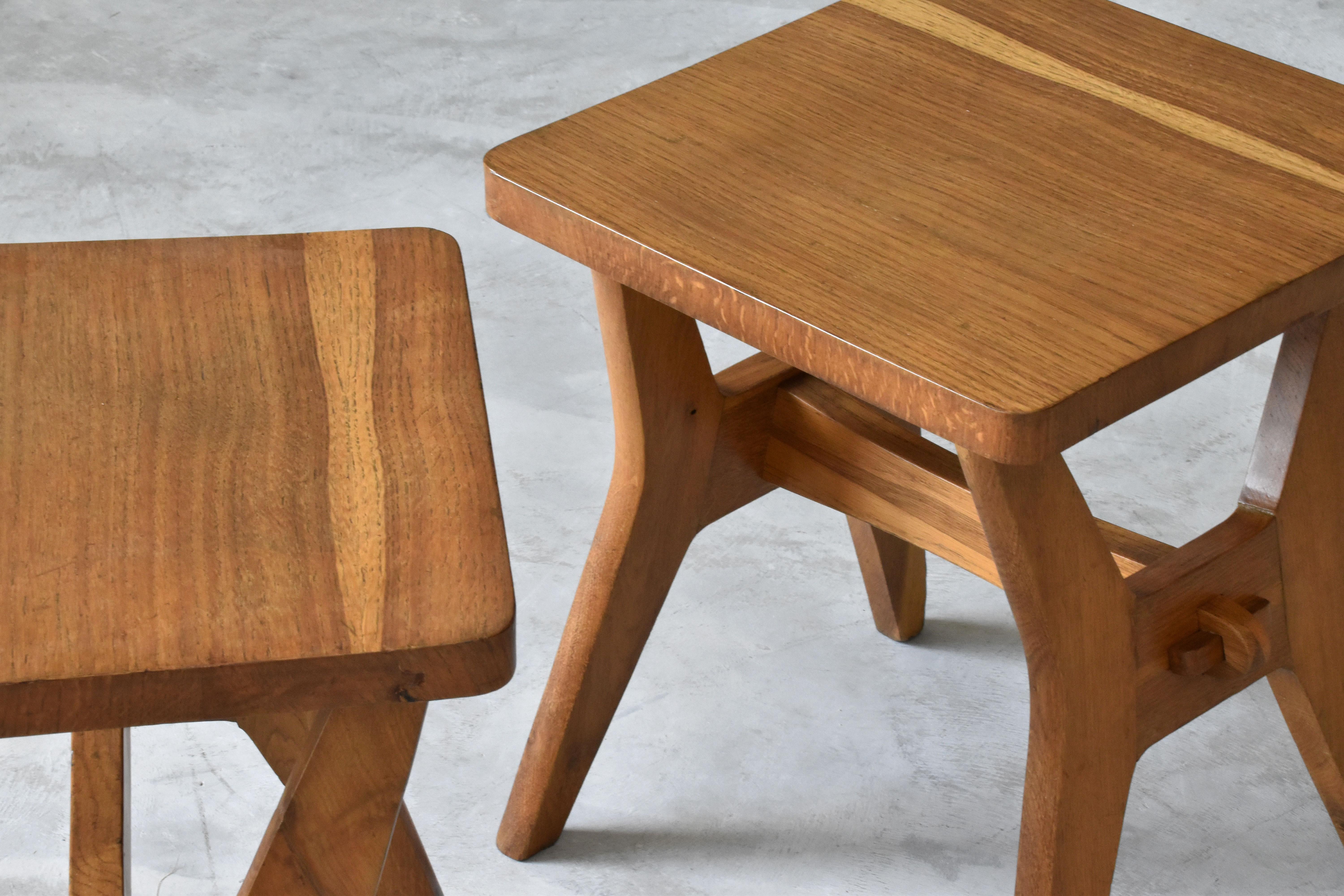 Italian modernist designer, Functionalist Oak stools, Italy, 1950s 1