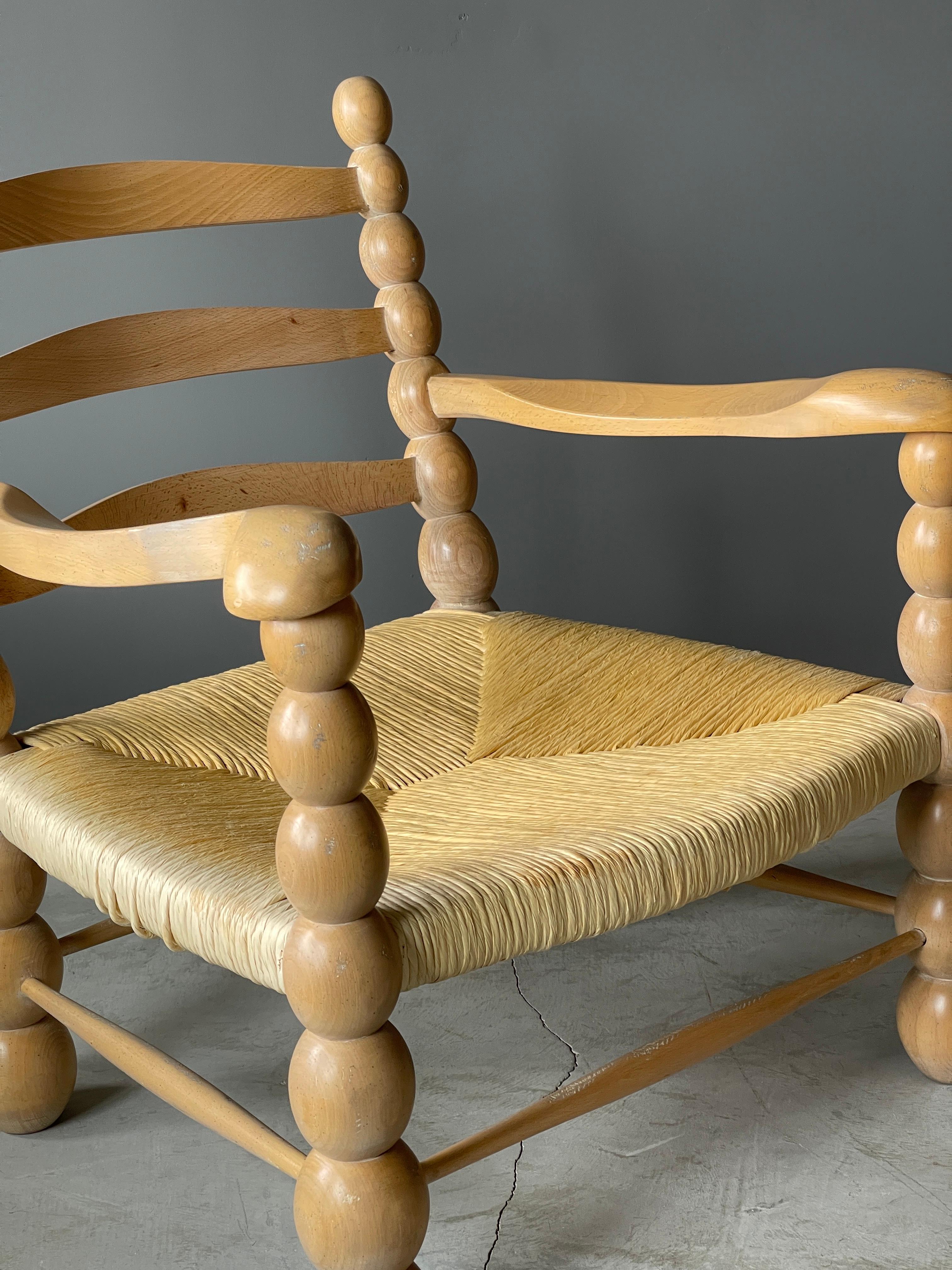 Italian Modernist Designer, Lounge Chairs ottoman, Beech, Rattan, Italy, 1960s In Good Condition In High Point, NC