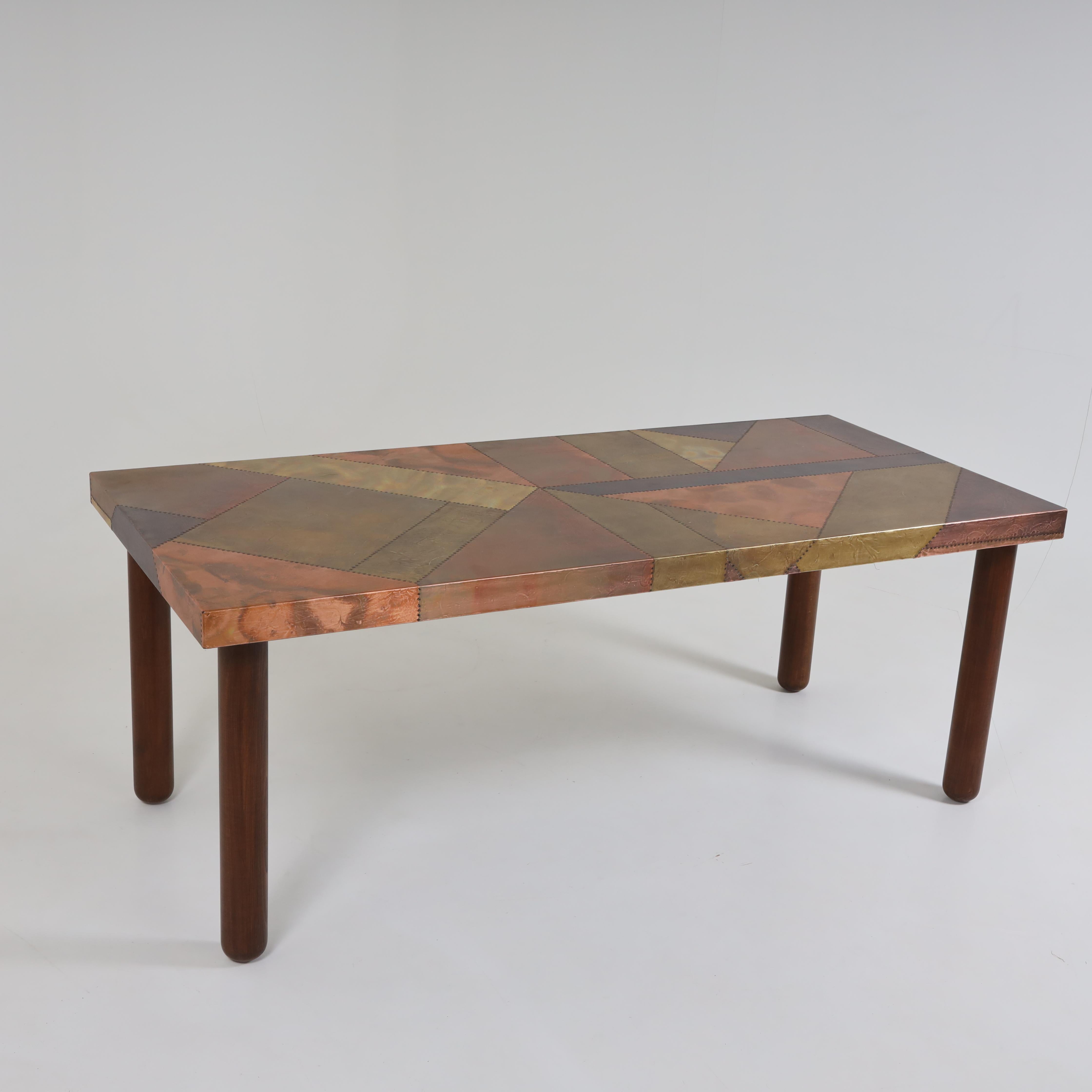 Italian Modernist Dining Table by Lorenzo Burchiellaro In Good Condition For Sale In New York, NY