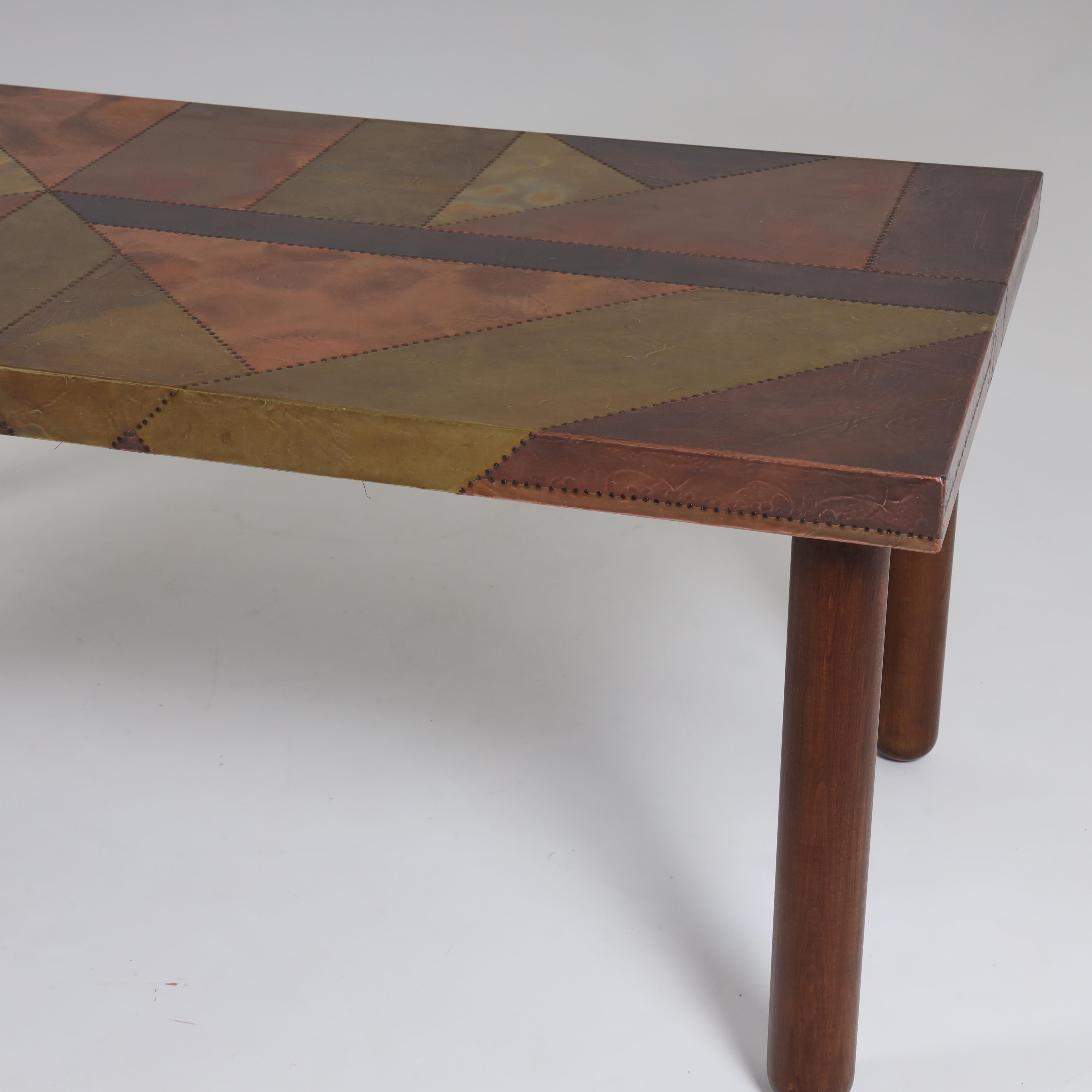 Table de salle à manger moderniste italienne de Lorenzo Burchiellaro en vente 1