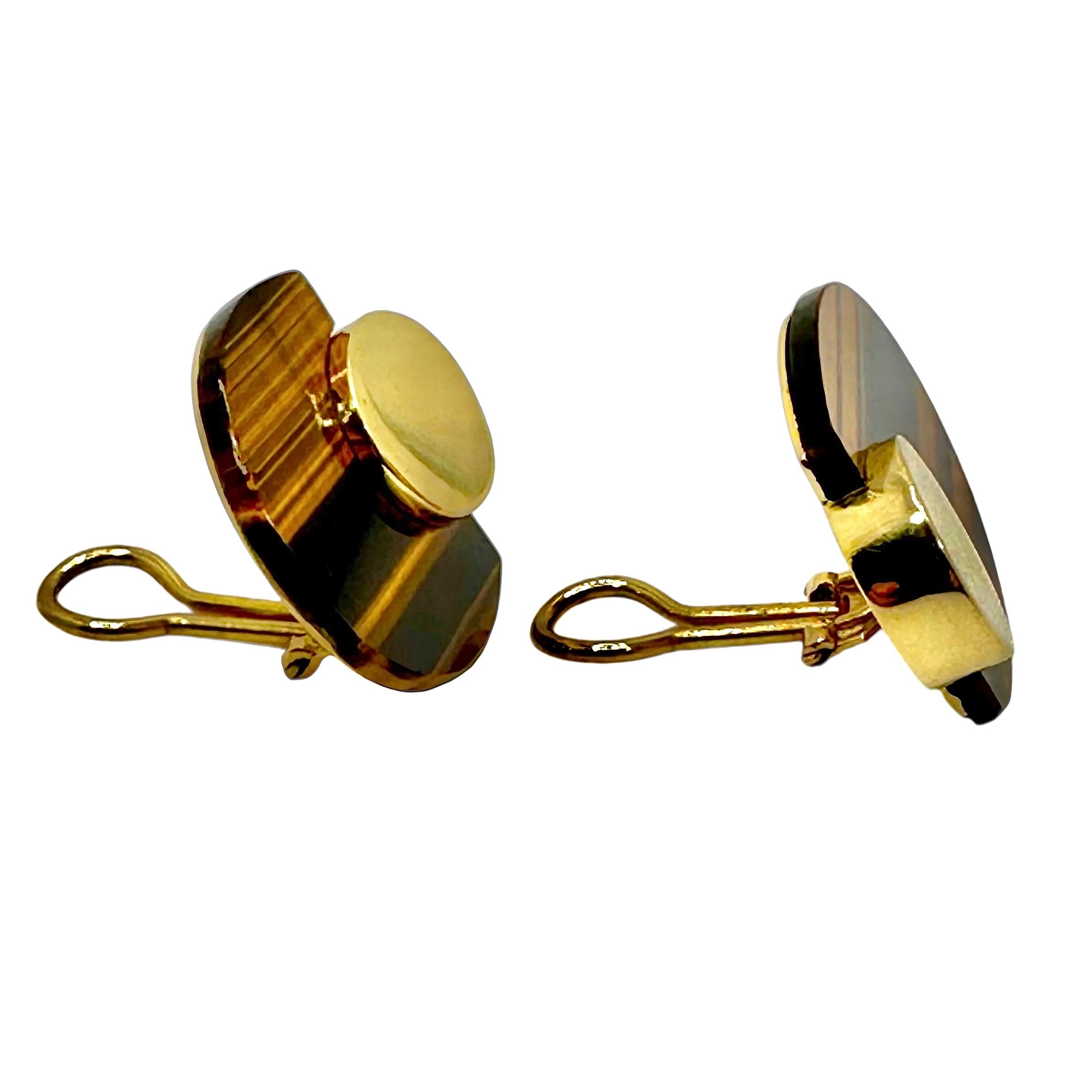 Cabochon Italian Modernist Earrings in 18k Yellow Gold and Tigers-Eye 1 Inch by 1 Inch For Sale