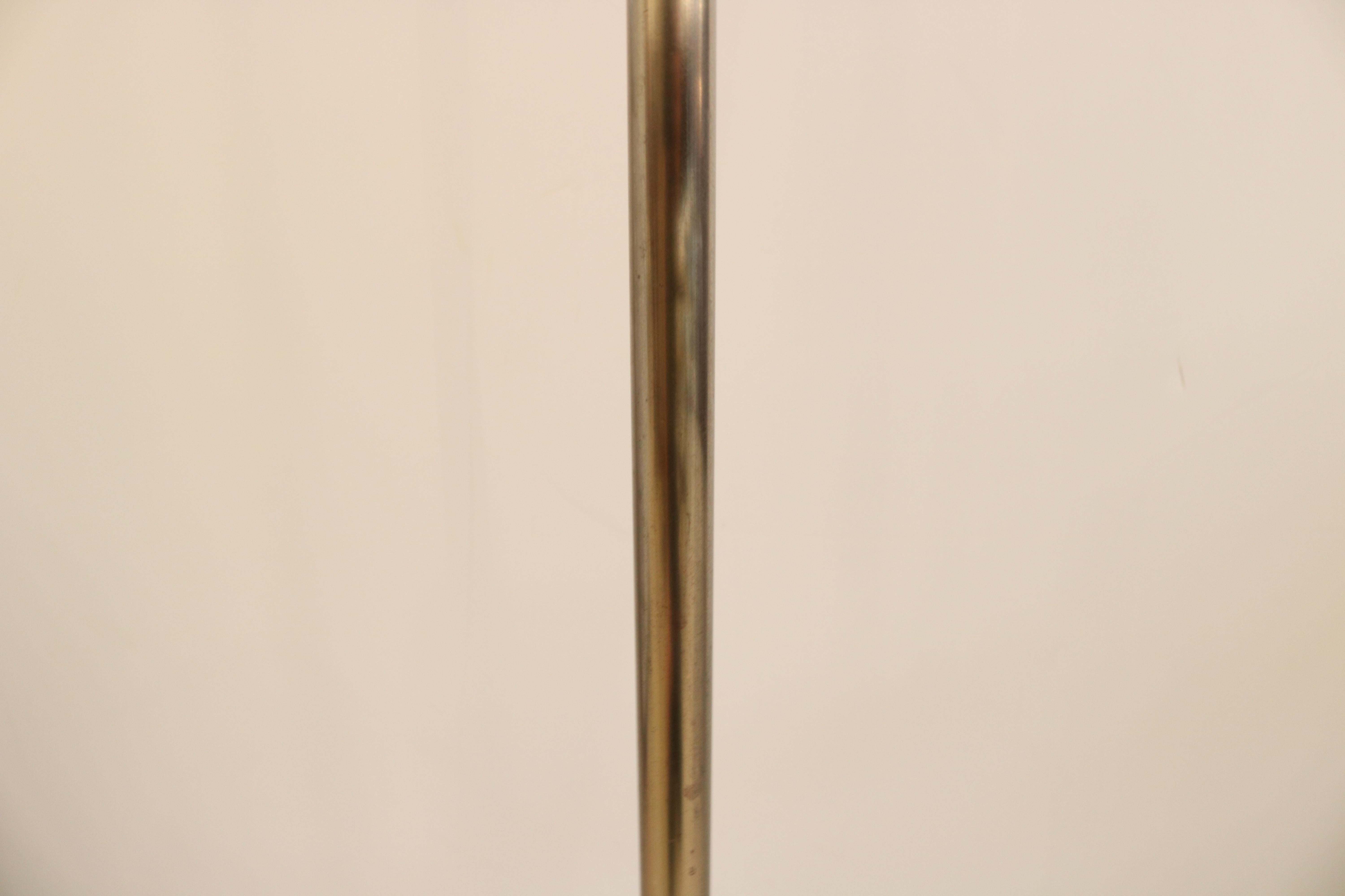 Italian Modernist Floor Lamp , 1960's For Sale 3