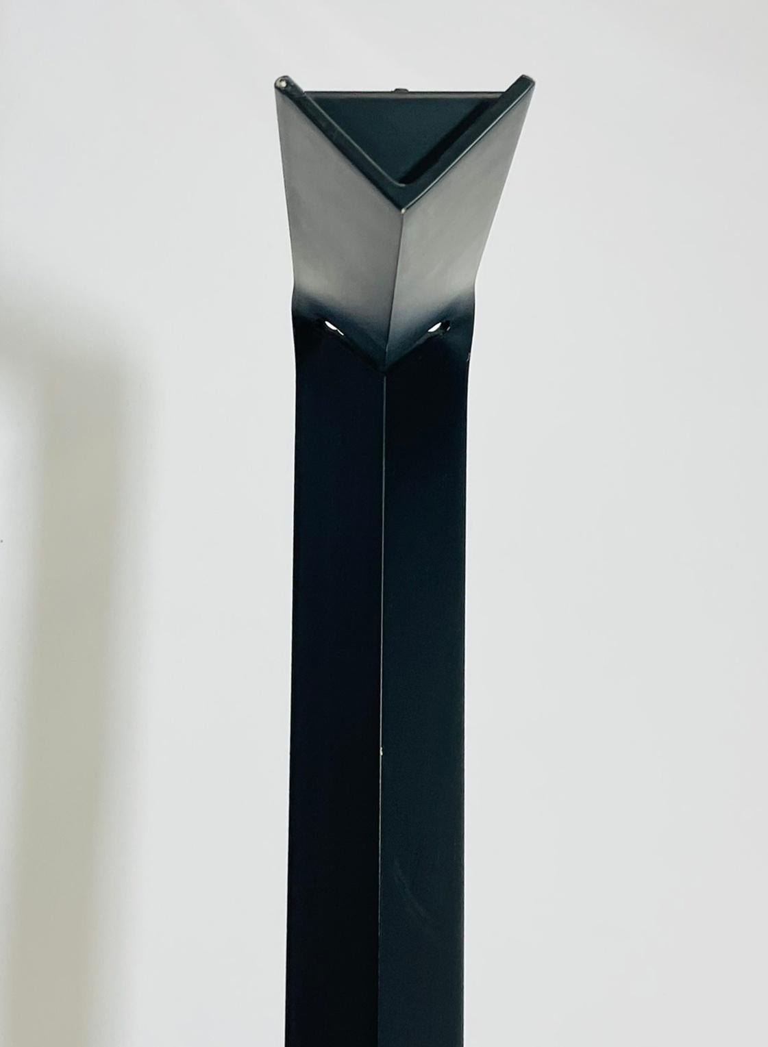 Italian Modernist Floor Lamp by Mauro Marzollo for TVE Milano, Model EL 82 For Sale 4