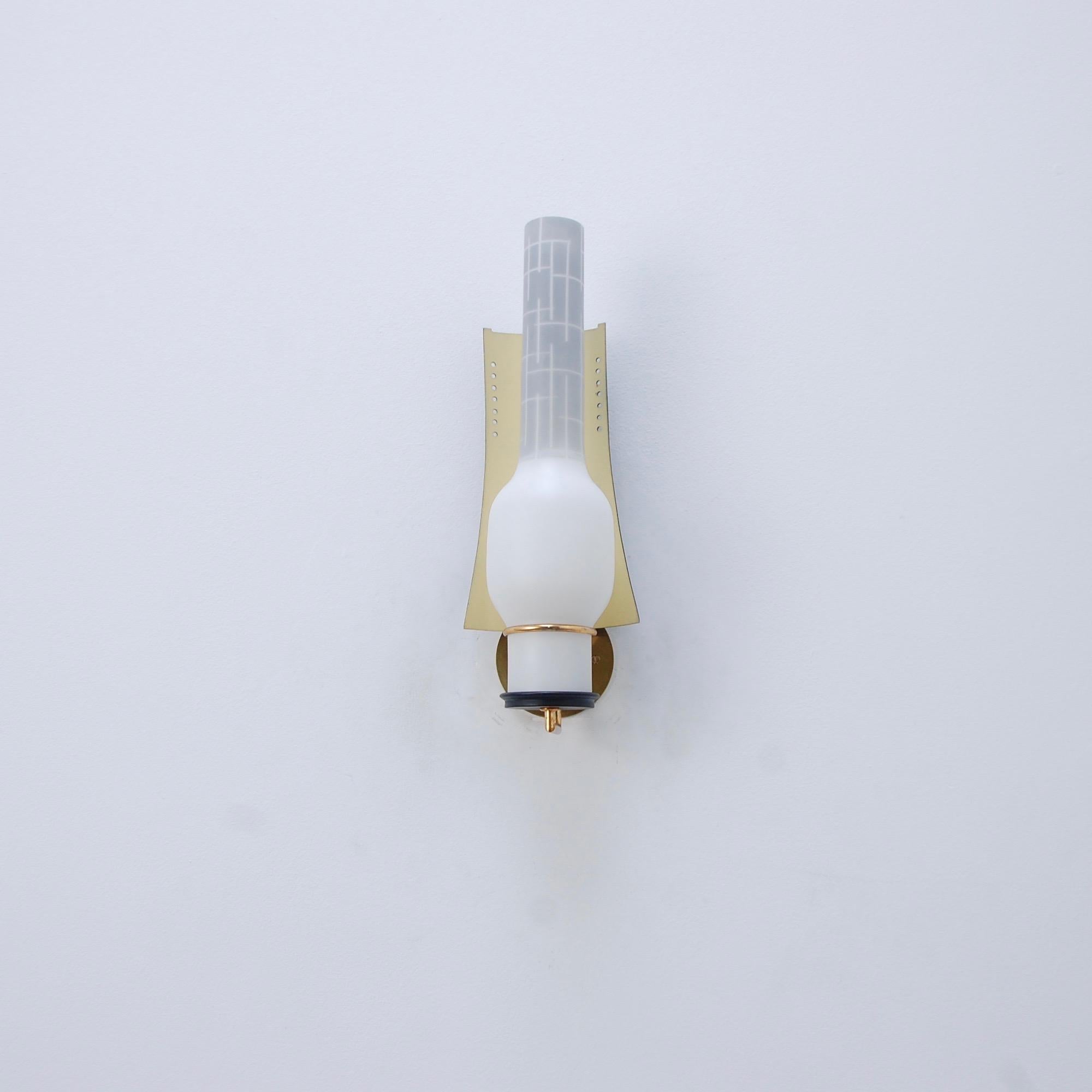 Mid-Century Modern Appliques cannelées modernistes italiennes en vente
