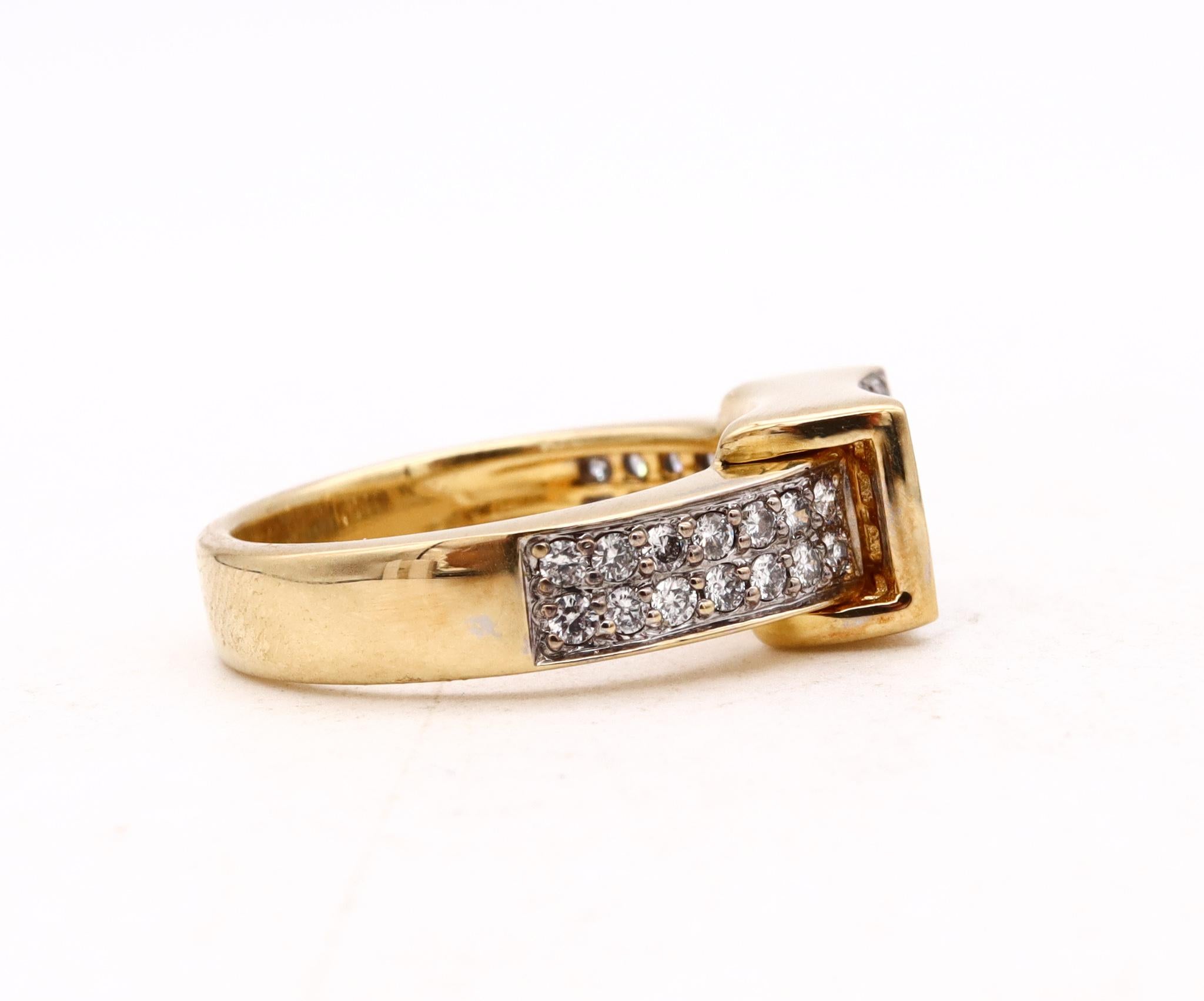 Italian Modernist Geometric Ring in 18Kt Yellow Gold with 1.04 Cts VS Diamonds For Sale 2