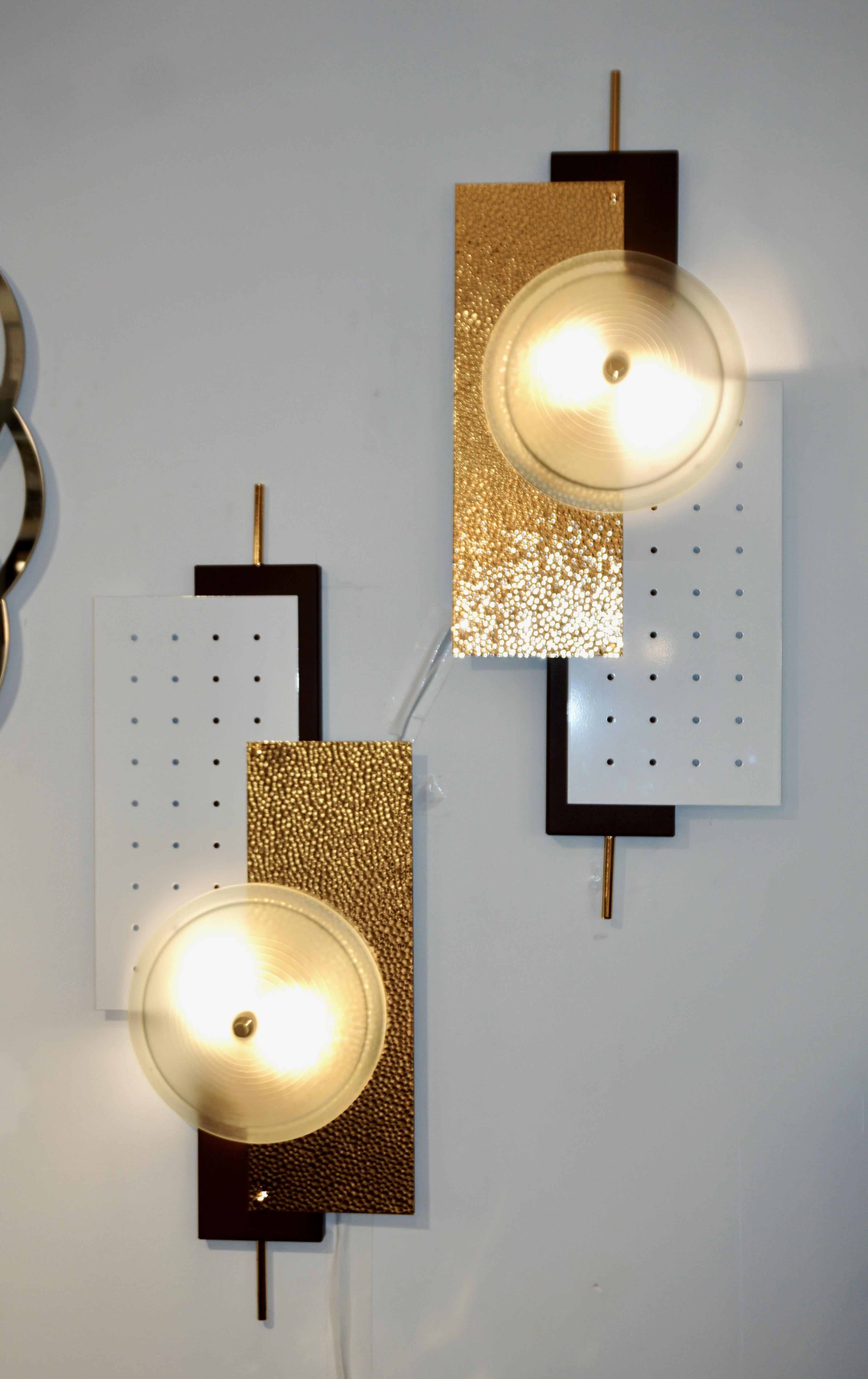 Organic Modern Italian Modernist Gold White & Brown Geometric Textured Metal & Glass Sconces For Sale