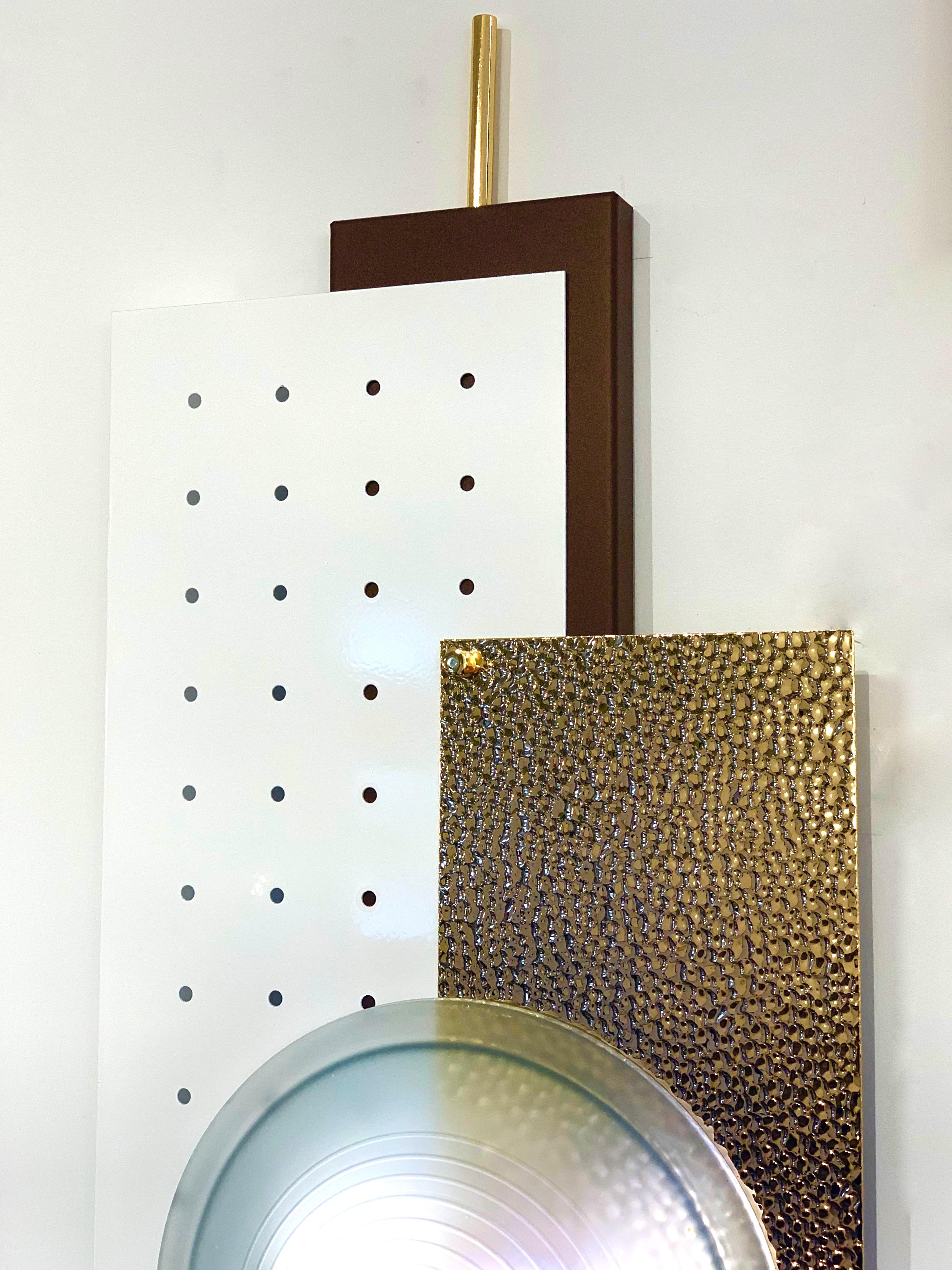 Italian Modernist Gold White & Brown Geometric Textured Metal & Glass Sconces For Sale 1