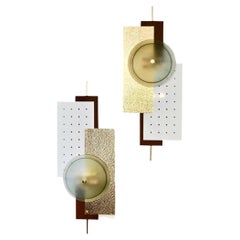 Appliques modernistes italiennes en métal et verre texturé géométriques or, blanc et brun