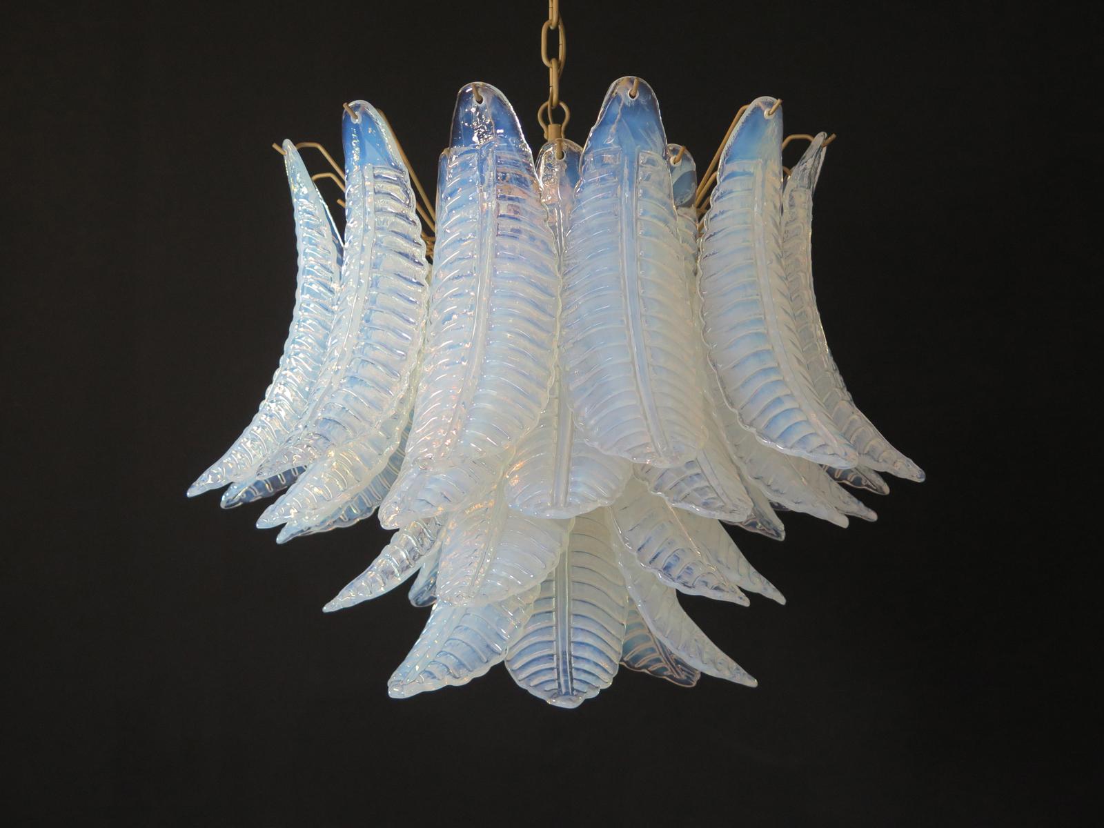 Italian Modernist Iridescent Murano Glass Chandelier, 1980 1