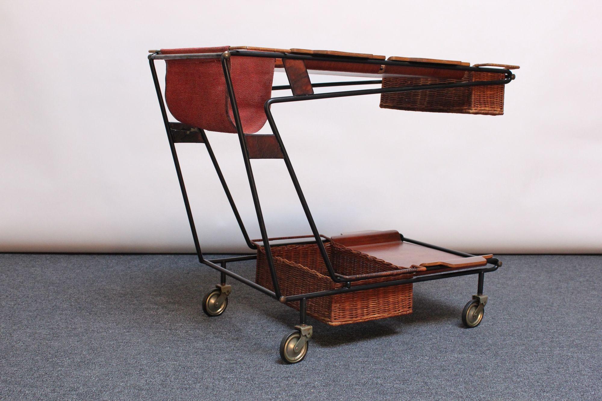 Italian Modernist Iron Bar Cart / Trolley with Plywood and Wicker Inserts For Sale 13
