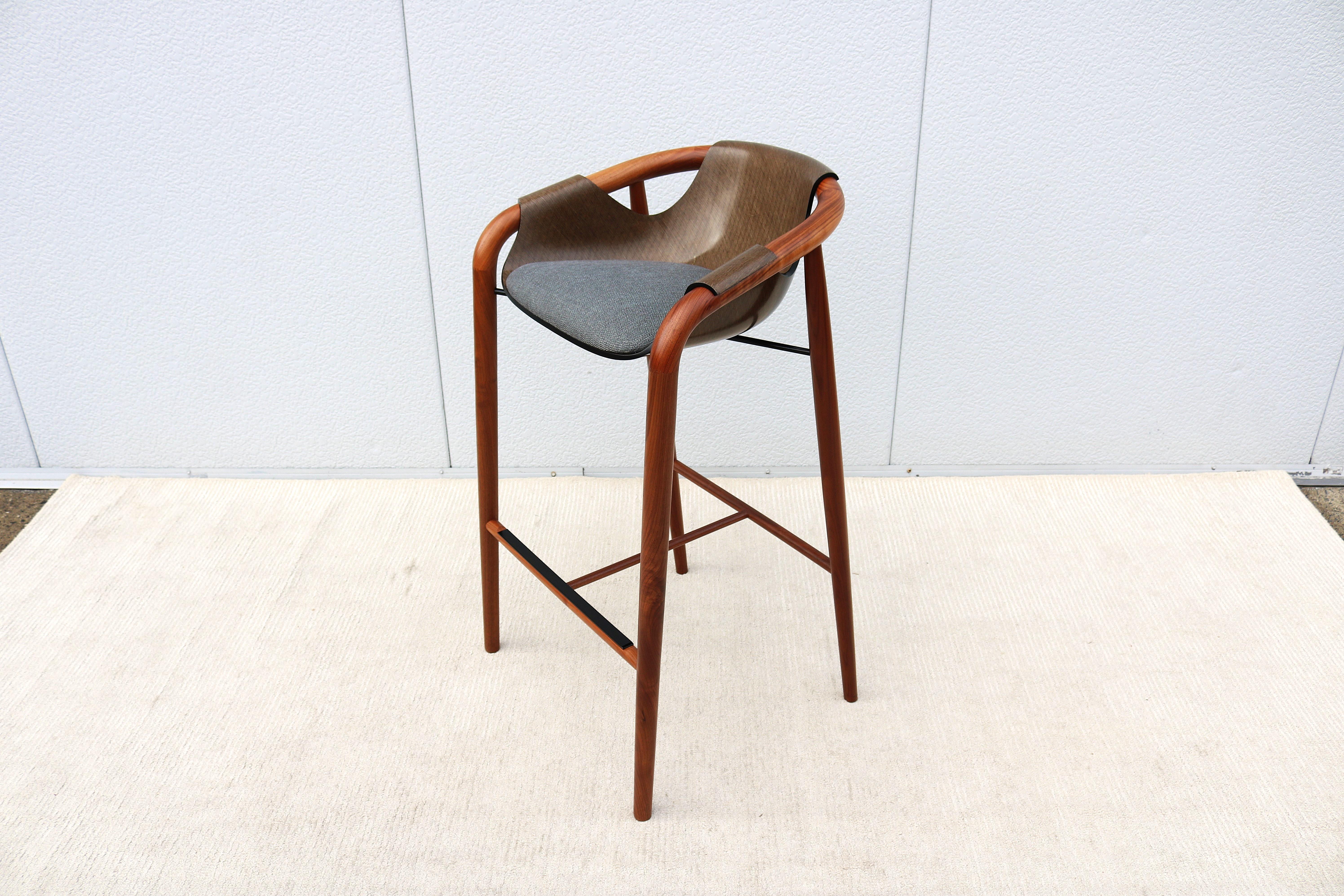 Italian Modernist Jean Philippe Nuel for Saintluc & Amura Hamac Walnut Barstool For Sale 3
