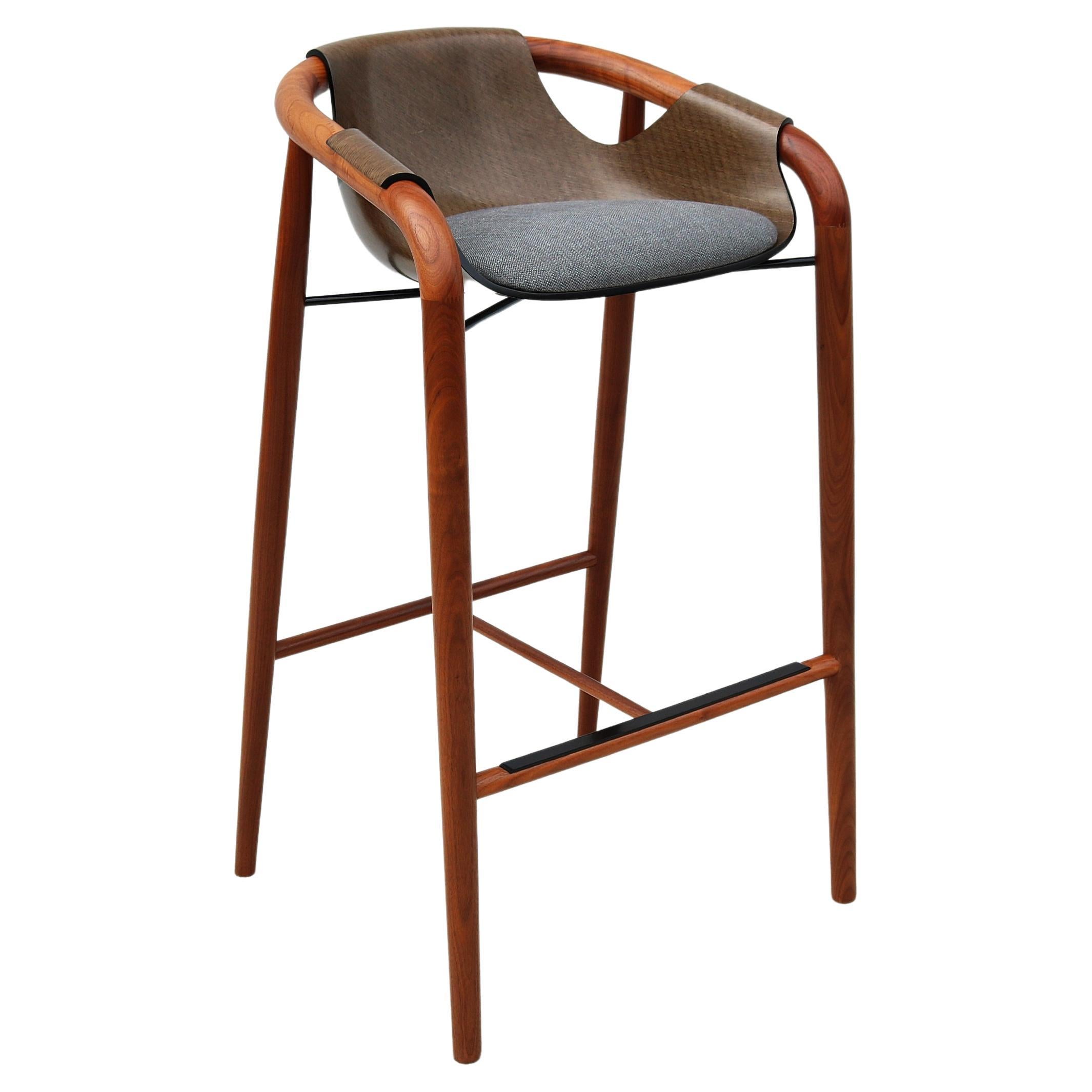 Italian Modernist Jean Philippe Nuel for Saintluc & Amura Hamac Walnut Barstool